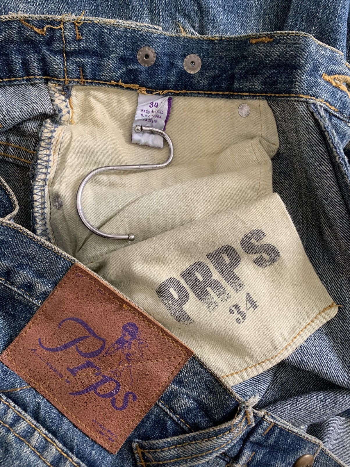 Japanese Brand PRPS Newyork Distressed Crazy Faded Curved Denim Size US 34 / EU 50 - 4 Thumbnail