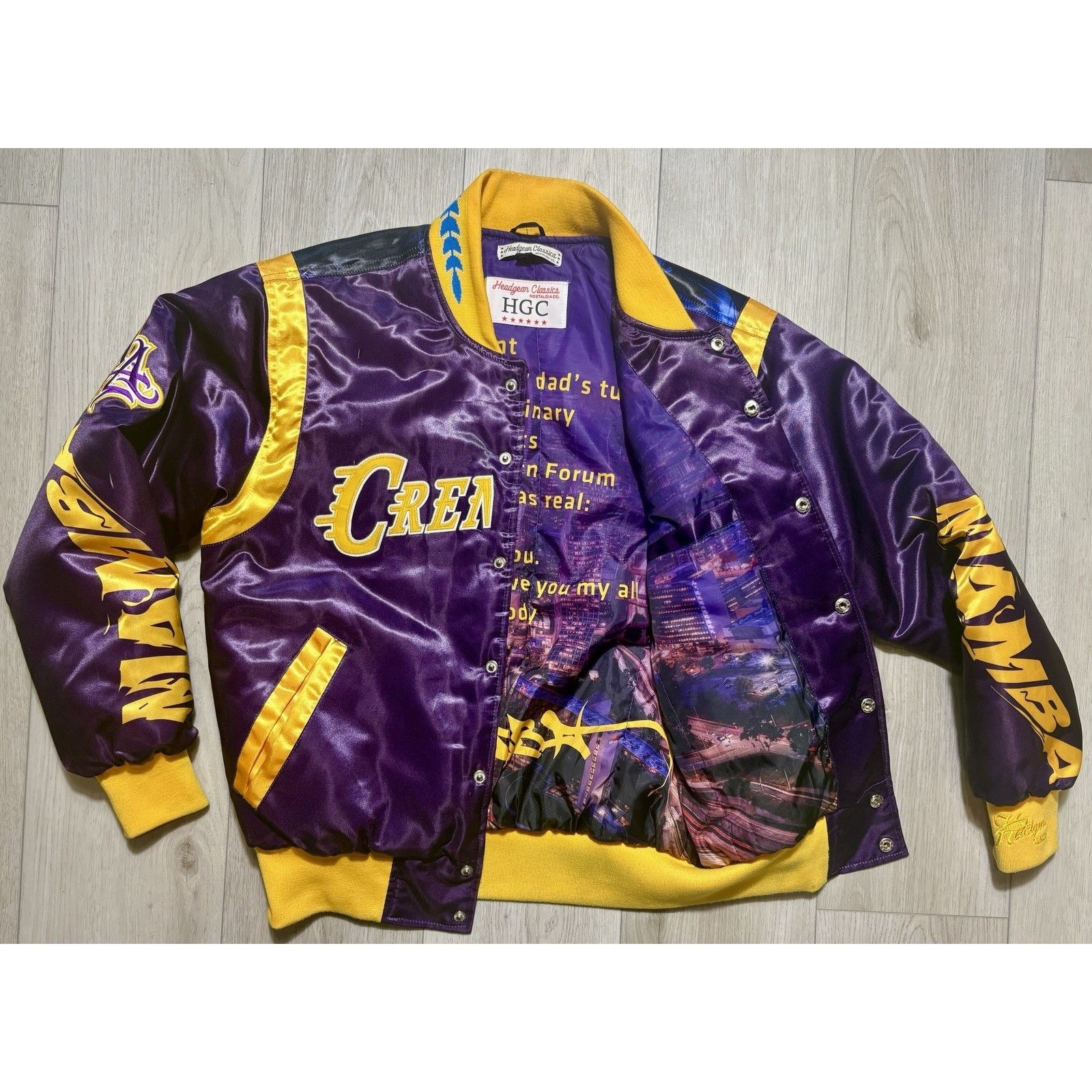 Other Los Angeles Lakers Kobe Bryant Crenshaw Satin Jacket Small Size US S / EU 44-46 / 1 - 3 Thumbnail