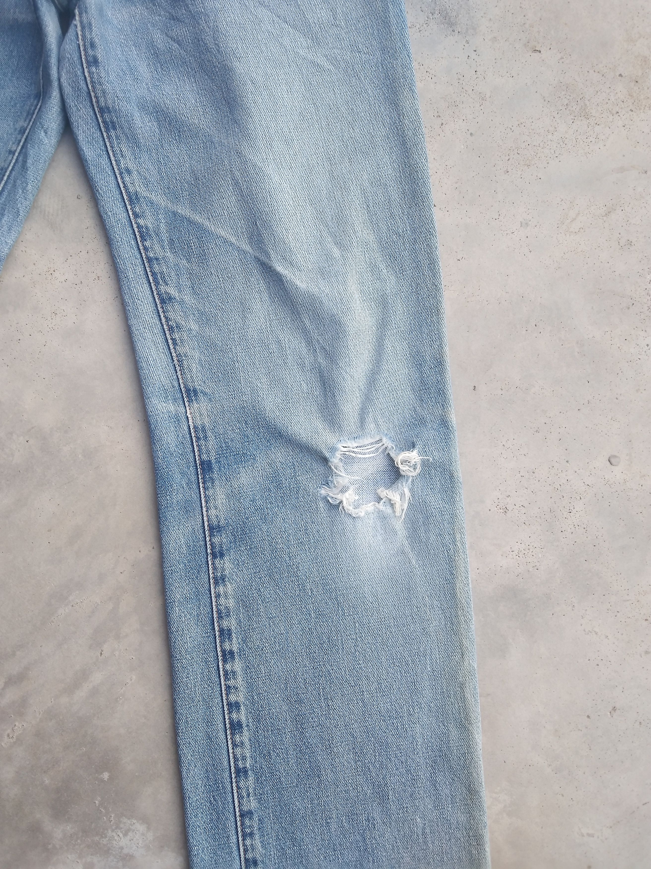 Japanese Brand 90s Vintage Distressed Wrangler Faded Blue Jeans 32x32 Size US 32 / EU 48 - 7 Thumbnail