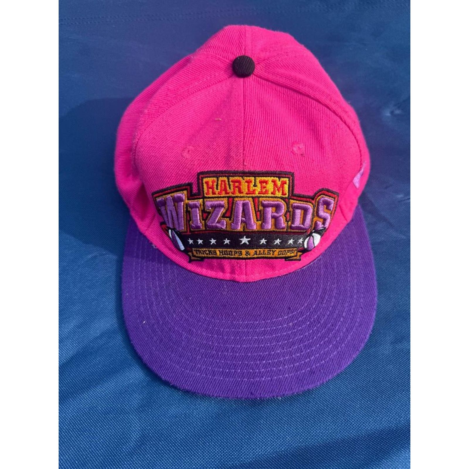 Mitchell & Ness Harlem Wizards Basketball Signed Brim Snapback Cap Hat Size ONE SIZE - 1 Thumbnail
