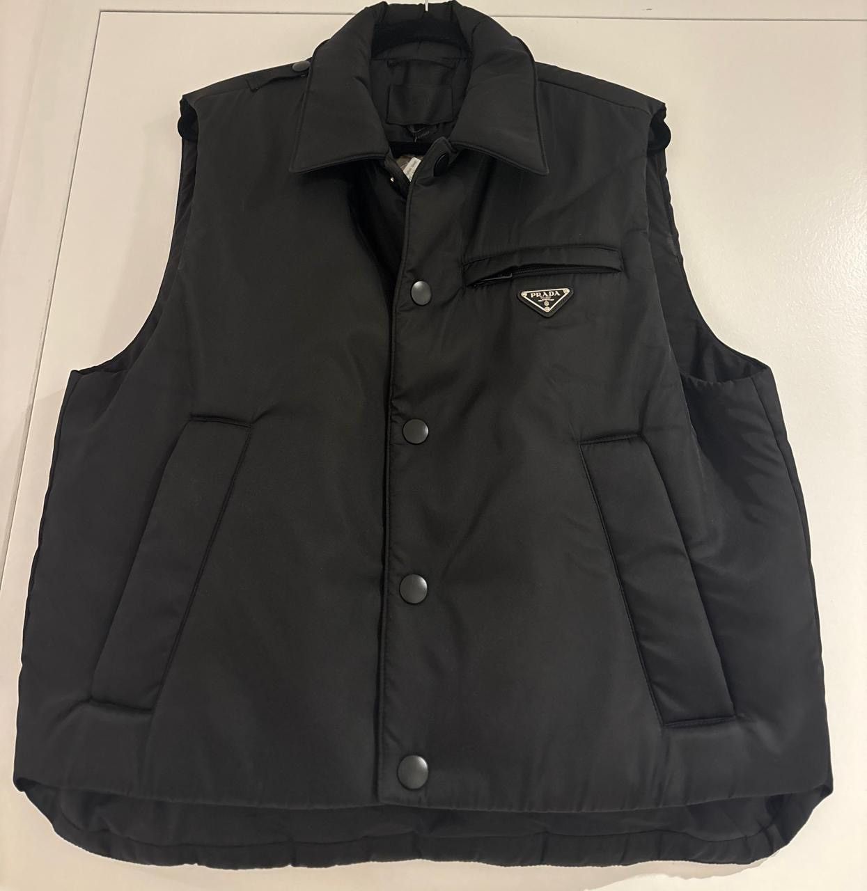 Prada Prada Nylon Padded Vest Size US L / EU 52-54 / 3 - 2 Thumbnail