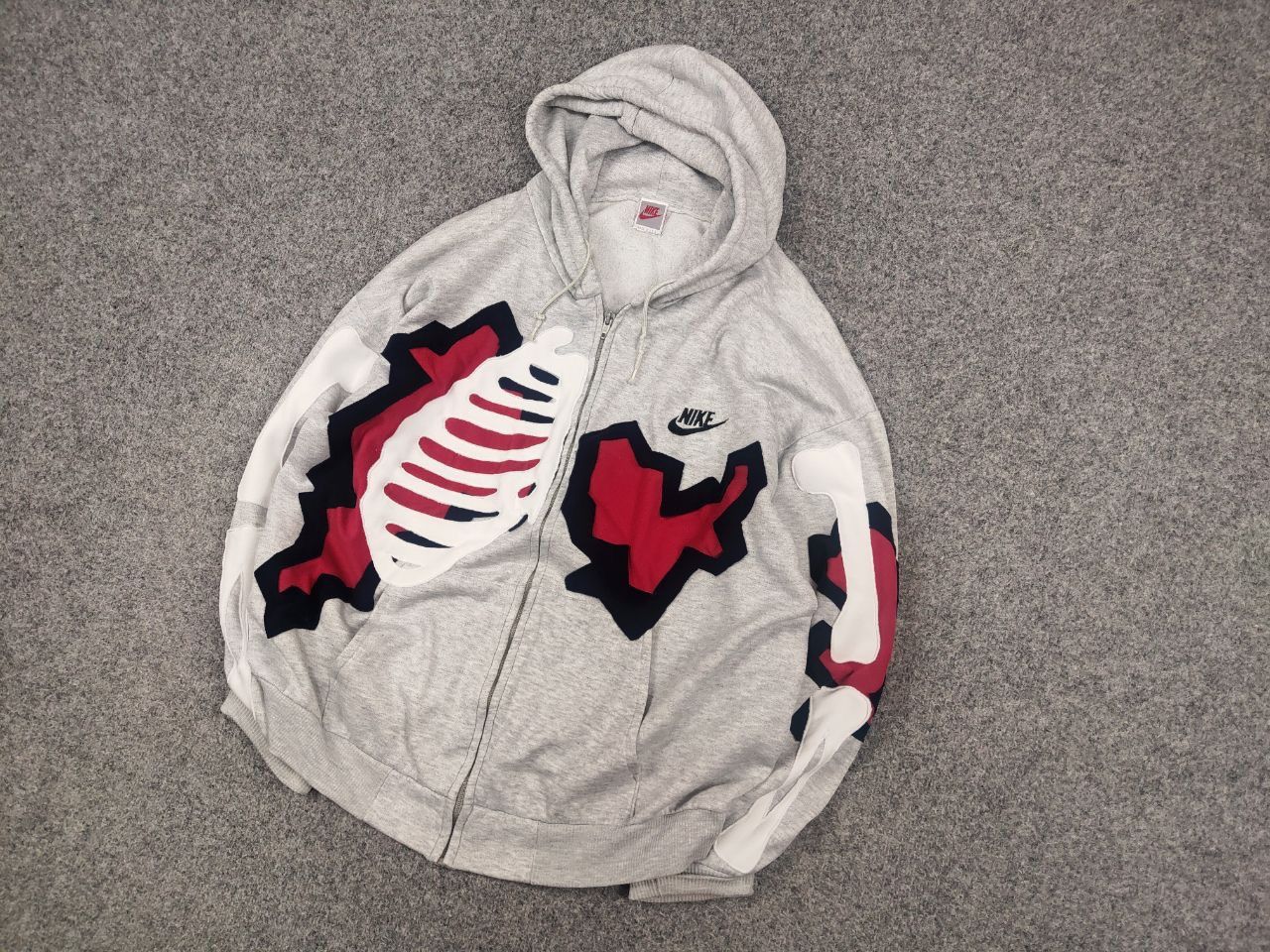 Nike Vintage Nike USA Custom Skeleton Overiszed Zip Hoodie Y2K Size US XL / EU 56 / 4 - 3 Thumbnail