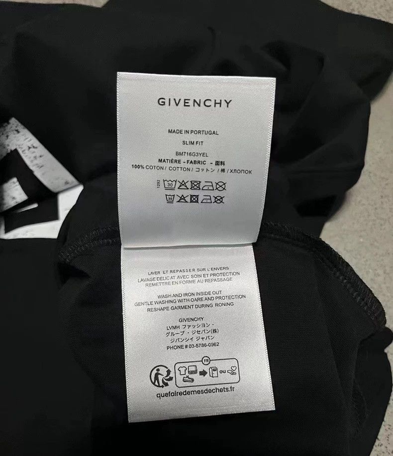 Givenchy Givenchy Distressed Vintage Short Sleeve T-Shirt Size US XL / EU 56 / 4 - 3 Thumbnail