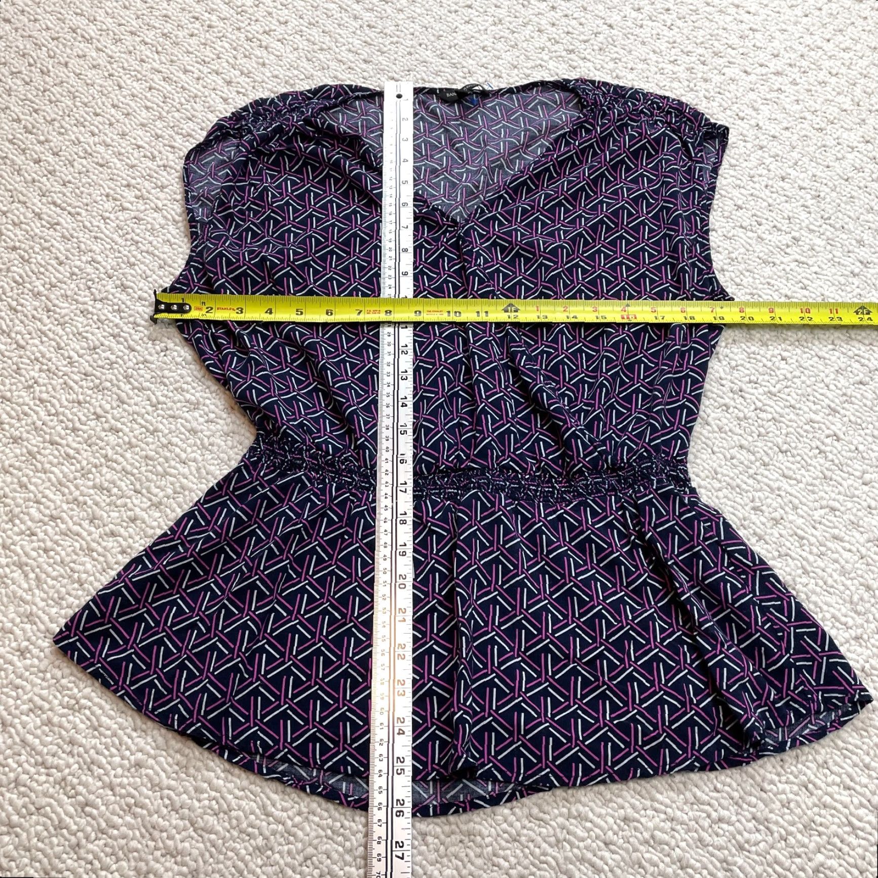 Banana Republic Banana Republic Tunic Top Womens M Blue Geometric Sleeveless Elastic Waist V-Neck Pullover Knit Rayon Dressy Casual Shirt cargo? Size M / US 6-8 / IT 42-44 - 2 Thumbnail