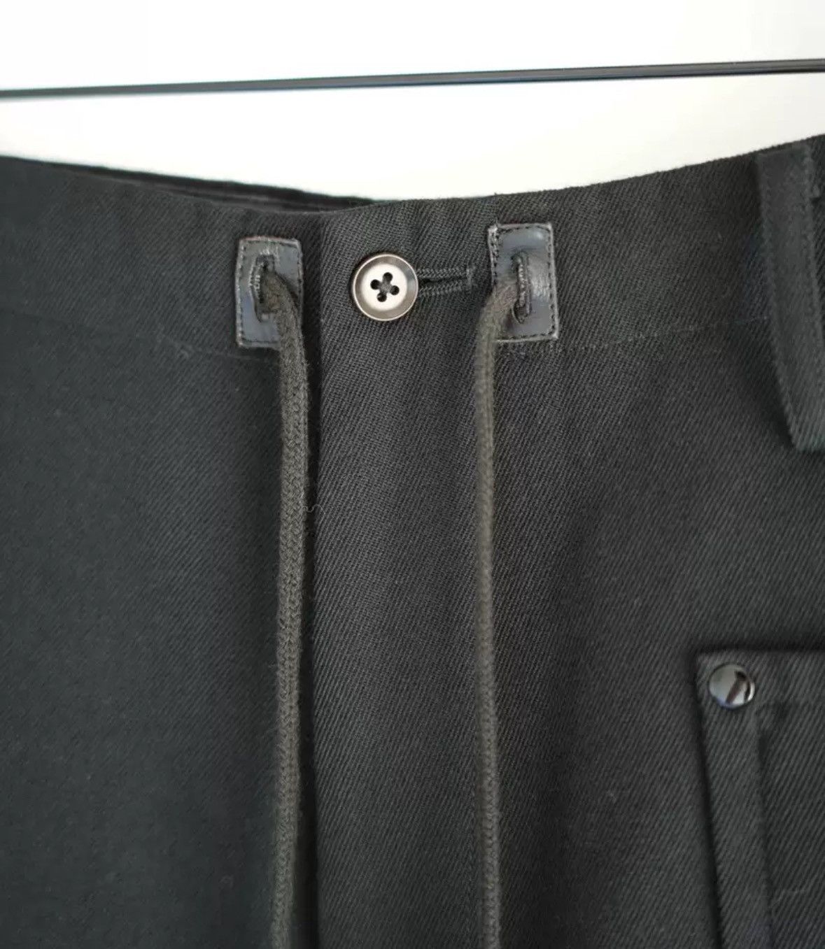 Yohji Yamamoto Yohji Yamamoto 05aw rivet spliced leather drawstring pants Size US 36 / EU 52 - 4 Thumbnail