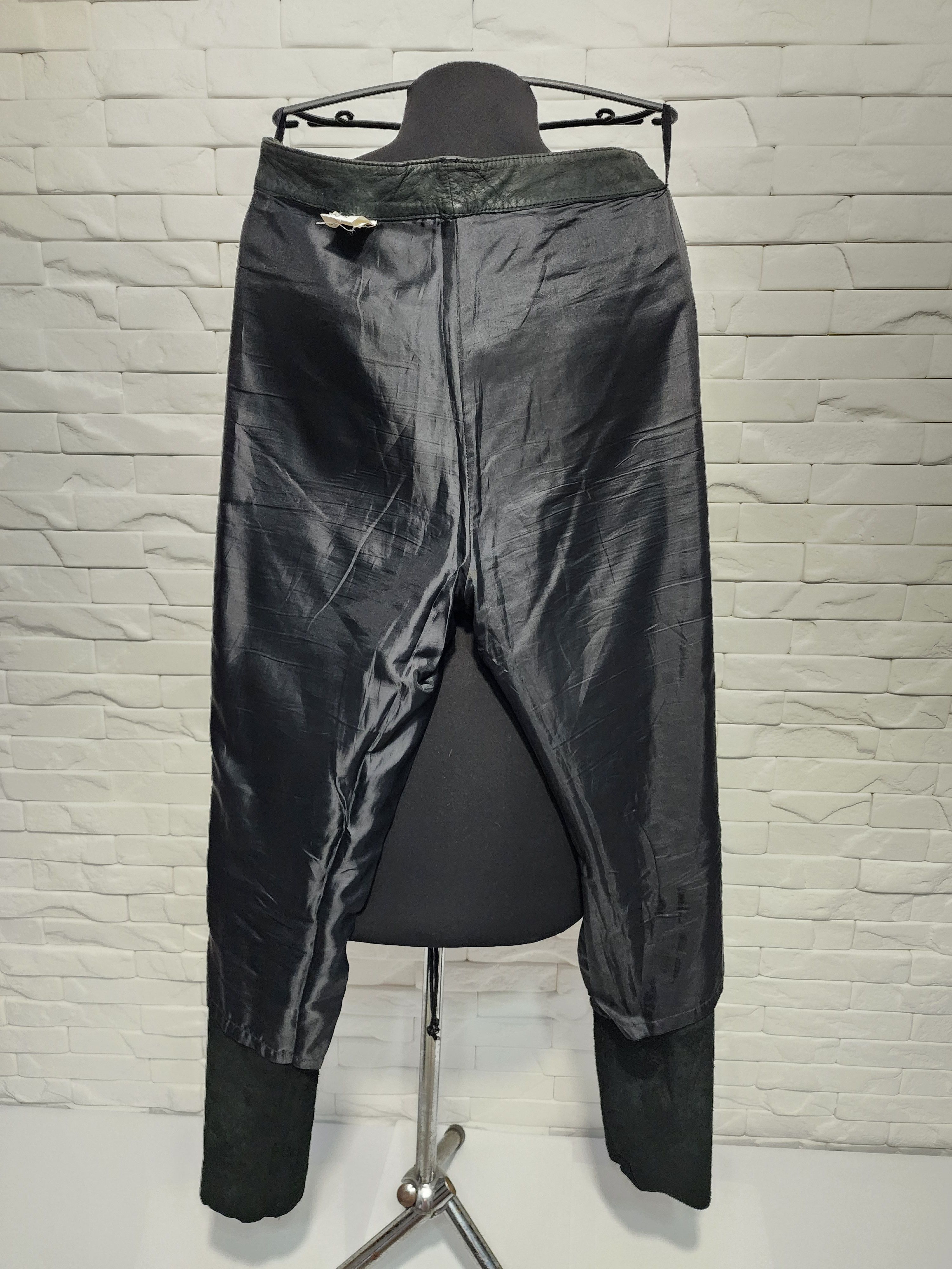 Genuine Leather Men's brown leather pants made of nubuck leather. Size US 34 / EU 50 - 8 Thumbnail