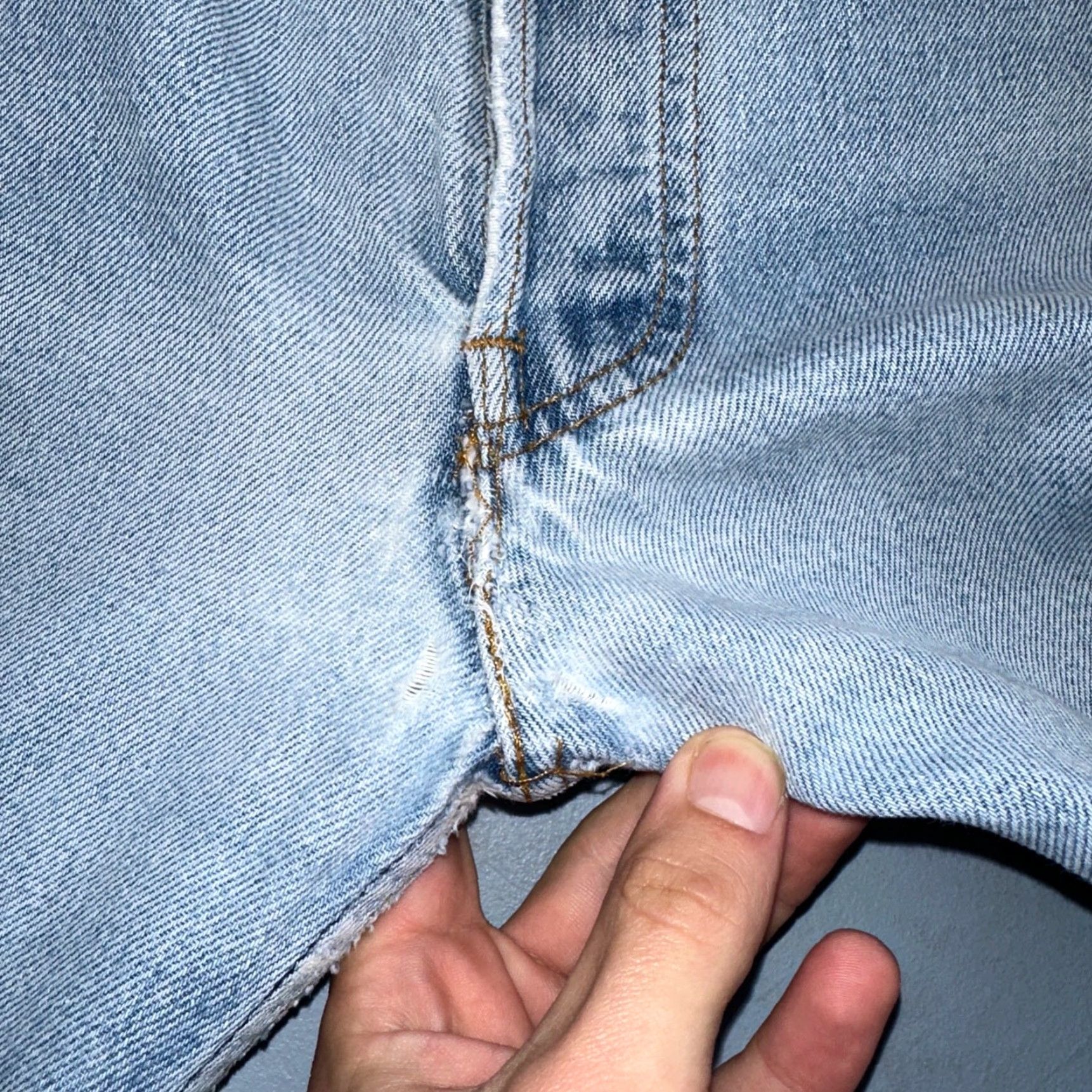 Levi's VINTAGE Levi's 501 Jeans 38x34 Light Blue 90s Straight Mens 501 Series Denim Cotton Button Closure Jeans Size US 38 / EU 54 - 7 Thumbnail