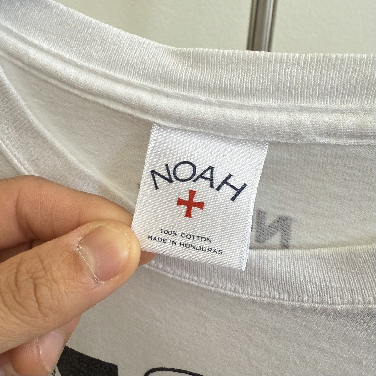 Noah RARE Noah Everybody Hurts Skeleton T-Shirt Size US M / EU 48-50 / 2 - 4 Thumbnail