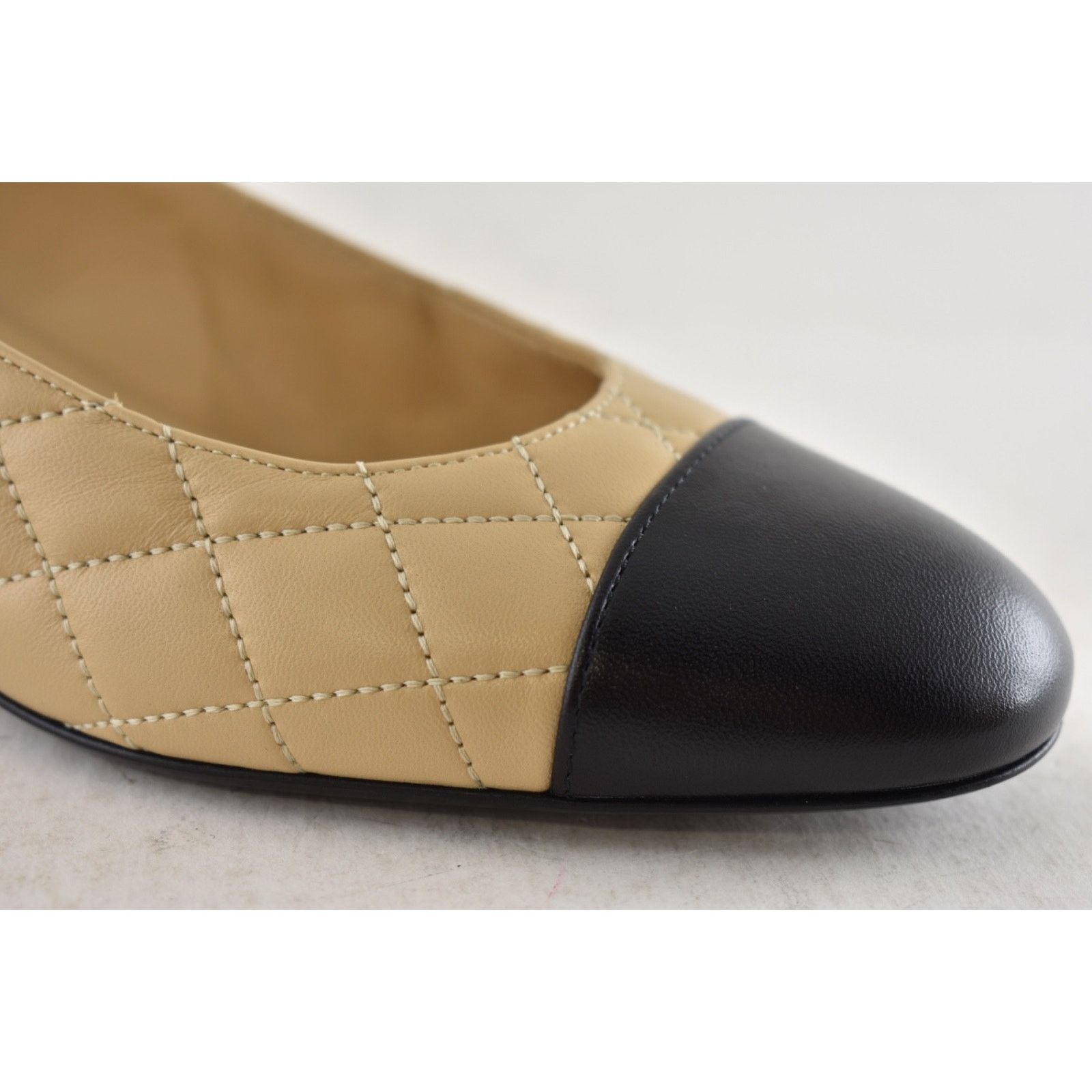 Chanel Chanel 24B Beige Lambskin Quilted CC Block Heel Pumps 37.5 Size US 7.5 / IT 37.5 - 6 Thumbnail