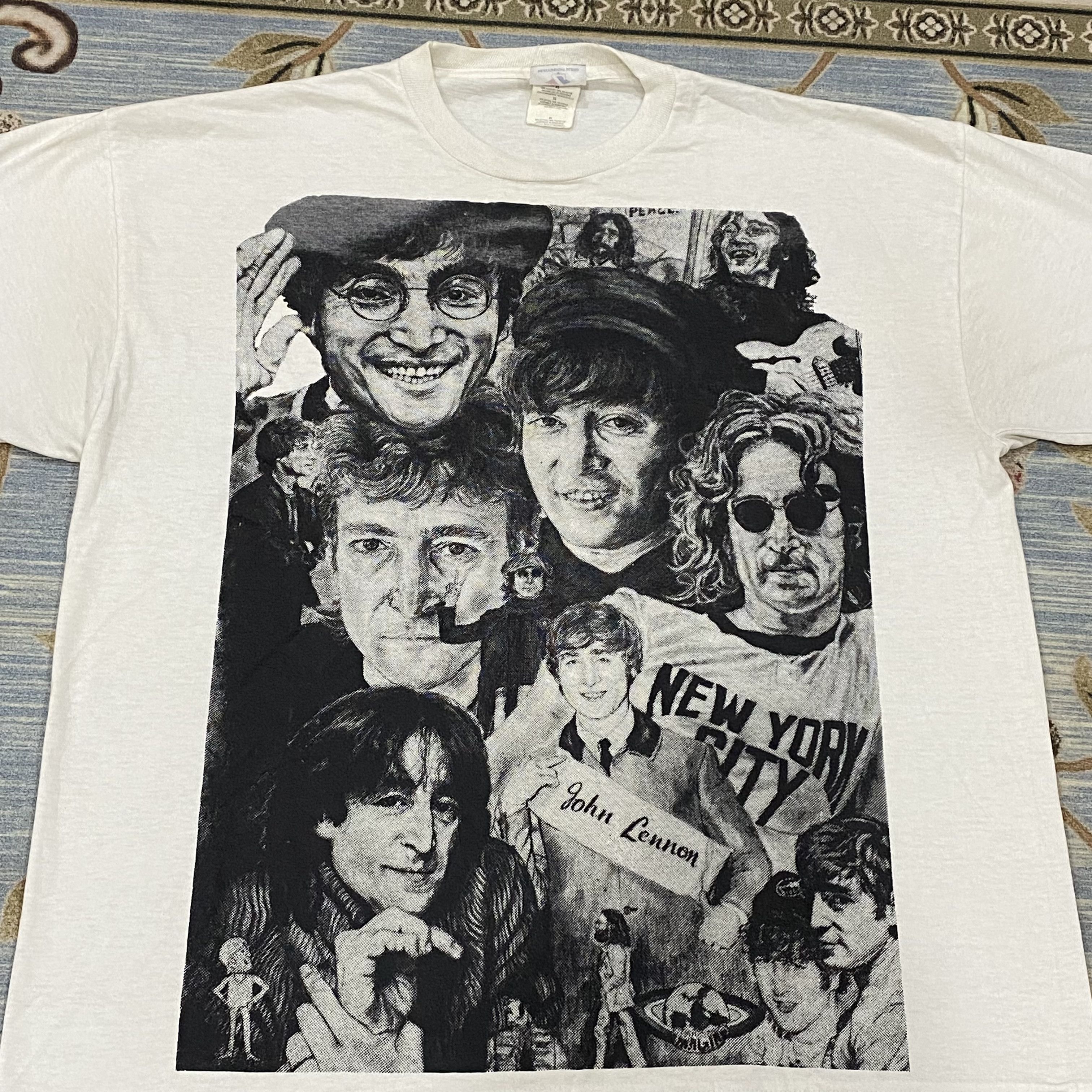 Band Tees Vintage John Lennon tee 🔥 Rare 🔥 Size US XL / EU 56 / 4 - 1 Thumbnail