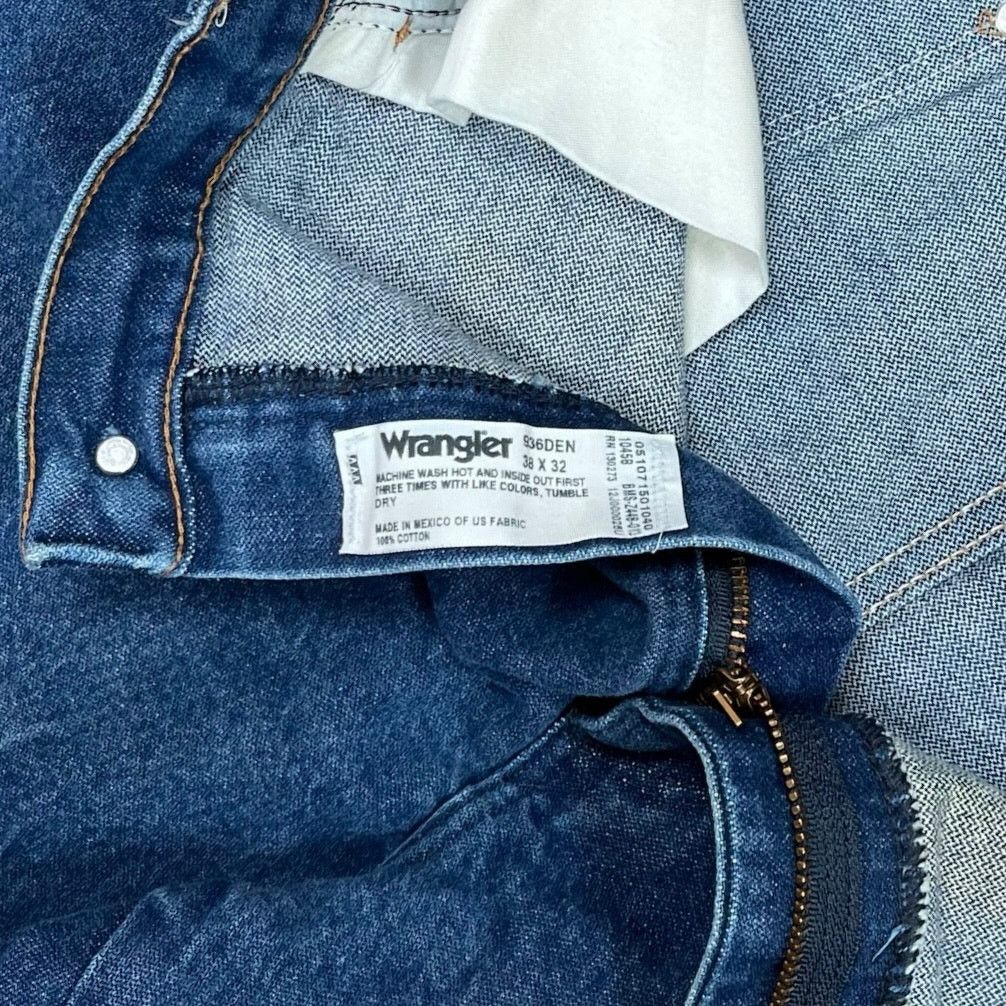 Wrangler Vintage Y2K Wrangler Jeans 38x32 Bootcut Flared Dark Wash Size US 38 / EU 54 - 4 Thumbnail