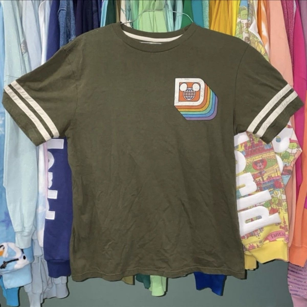 Disney Disney parks rainbow retro jersey t-shirt S Size S / US 4 / IT 40 - 1 Thumbnail