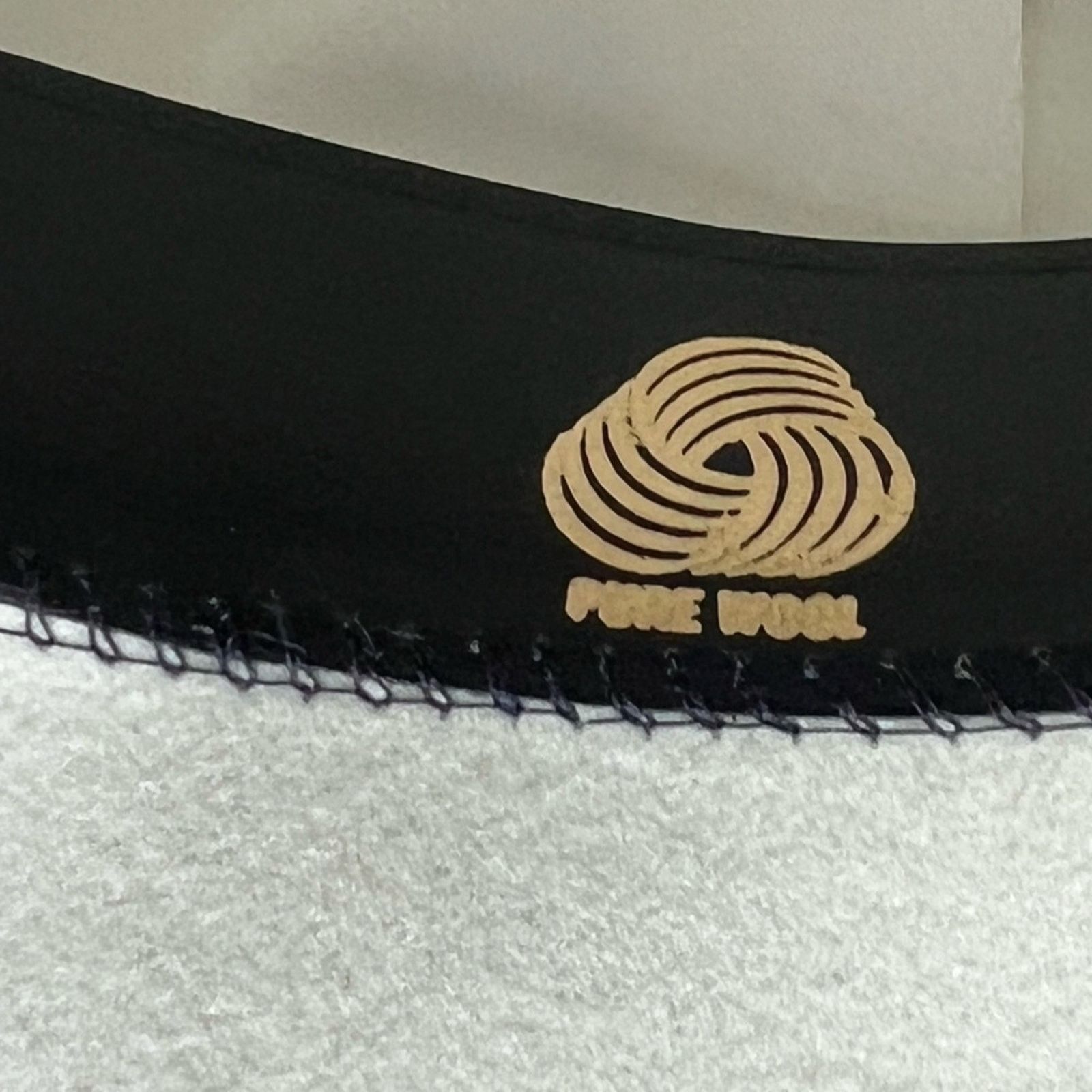 Vintage Derby Hat White 100% Wool Park Royal Supreme Made USA RARE Size ONE SIZE - 10 Thumbnail