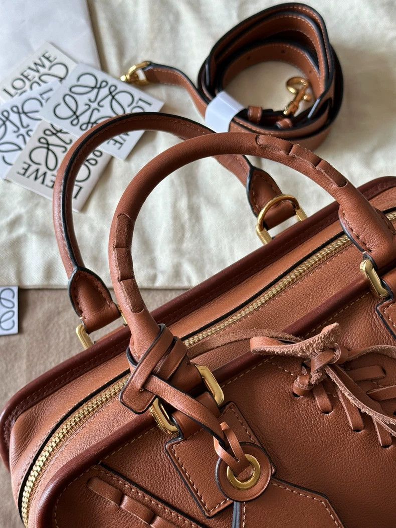 Loewe loewe Special handbag with brown straps 2503-Nextarrow Size ONE SIZE - 8 Thumbnail