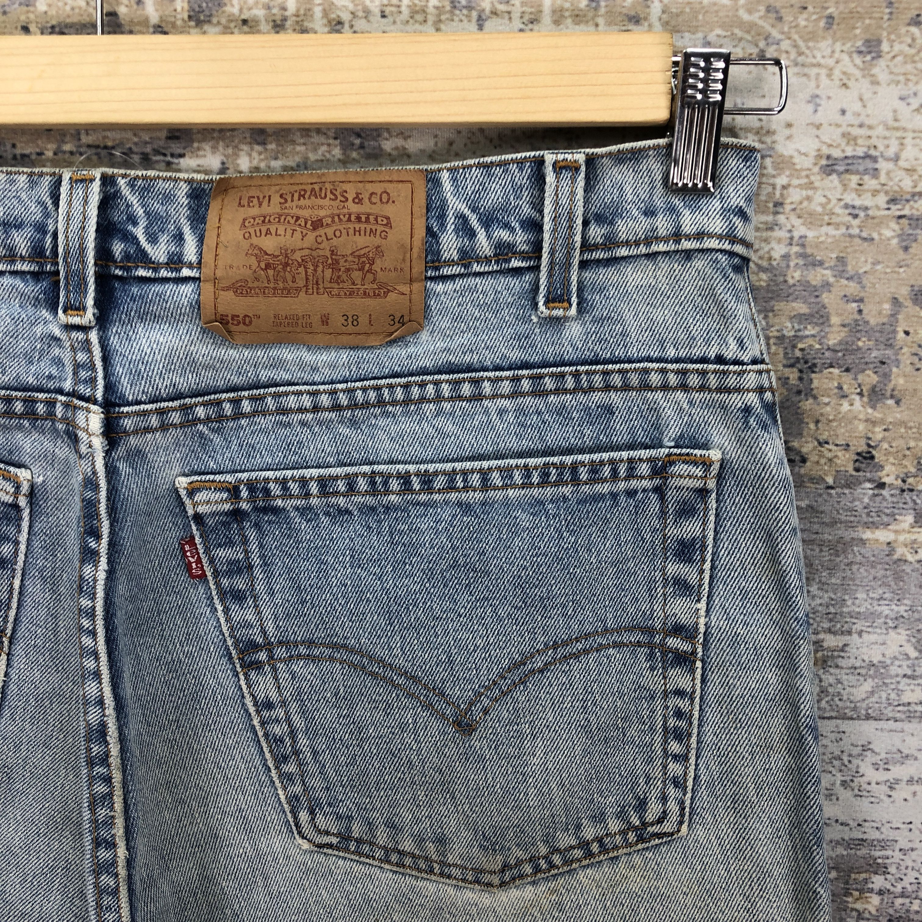 Levi's Vintage Levis Light Wash Jeans Levi's Ripped Faded Denim Size US 36 / EU 52 - 5 Thumbnail