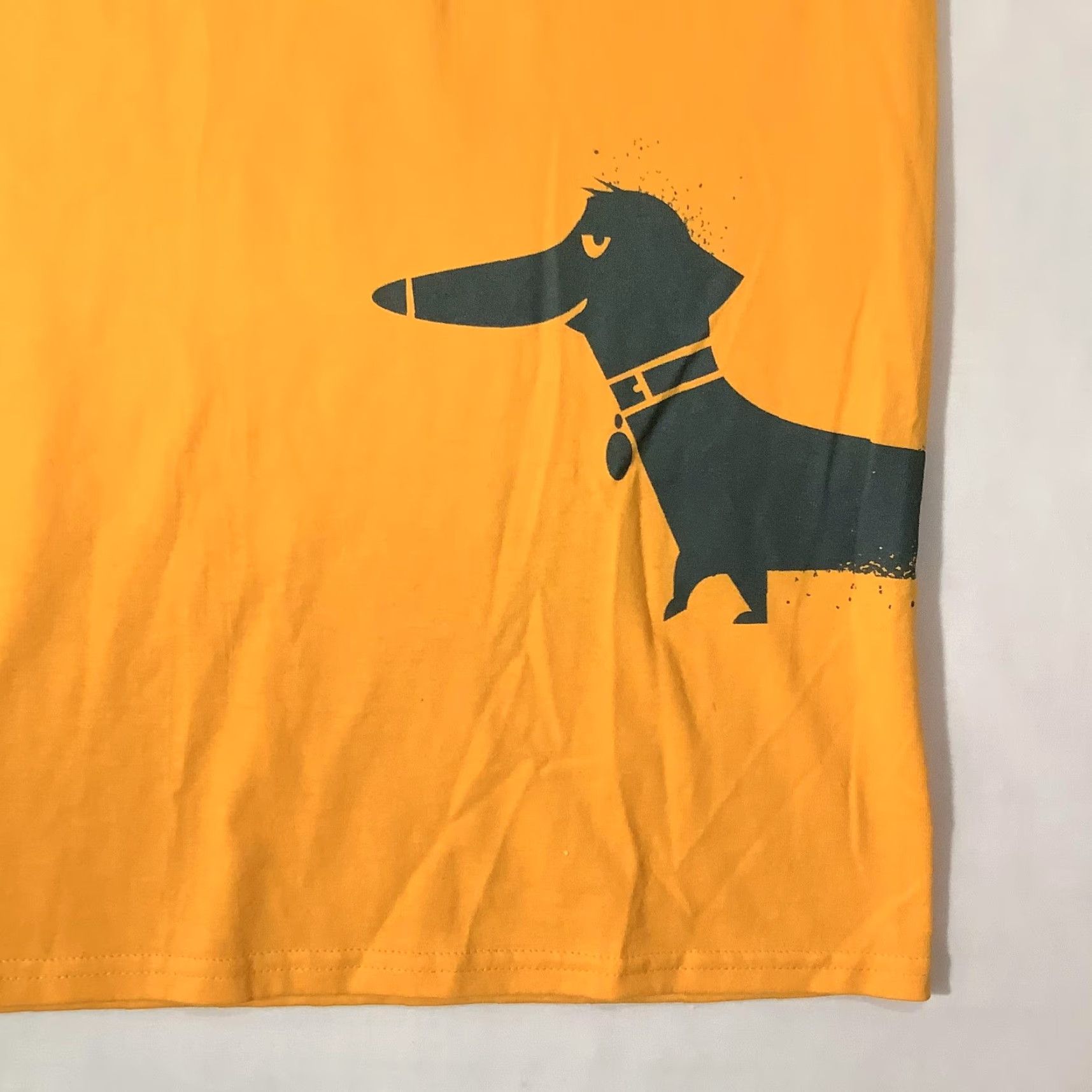 Alife Secret Life Of Pets Shirt Mens Medium Gold Wiener Takes All Graphic Tee Size US M / EU 48-50 / 2 - 3 Thumbnail