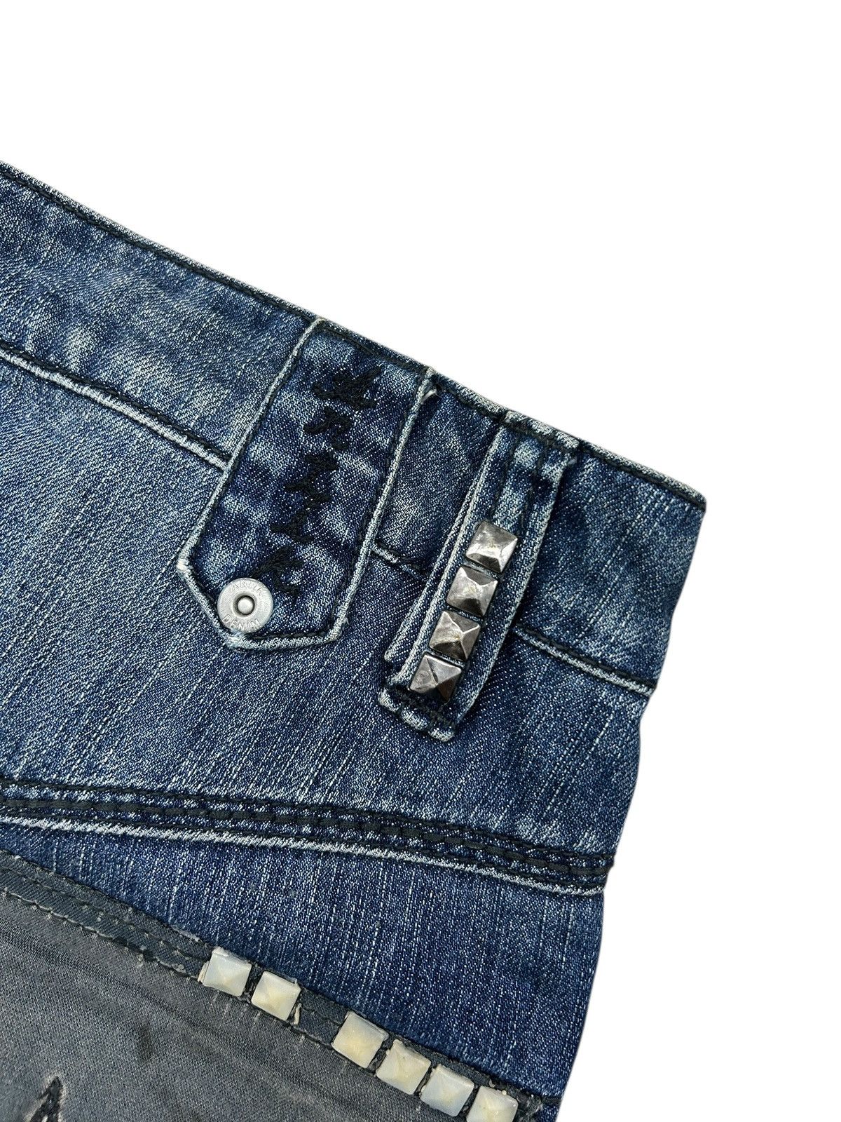 20471120 × GOSTAR DE FUGA × Japanese Brand Antik Heritage Denim Baggy Style Studded Mud Washed Distress Size US 34 / EU 50 - 16 Thumbnail