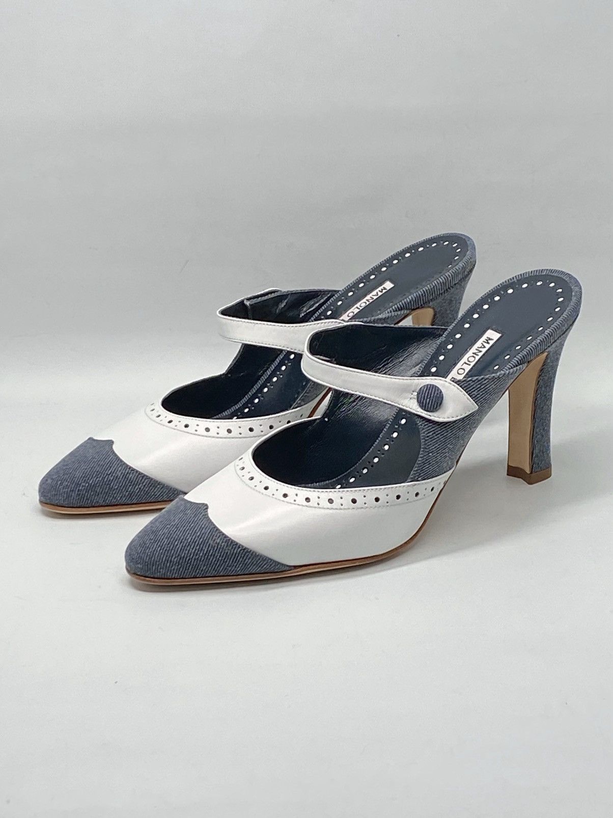 Manolo Blahnik Manolo Blahnik Agathanu 90MM Brogue Mules size 38 Size US 8 / IT 38 - 6 Thumbnail
