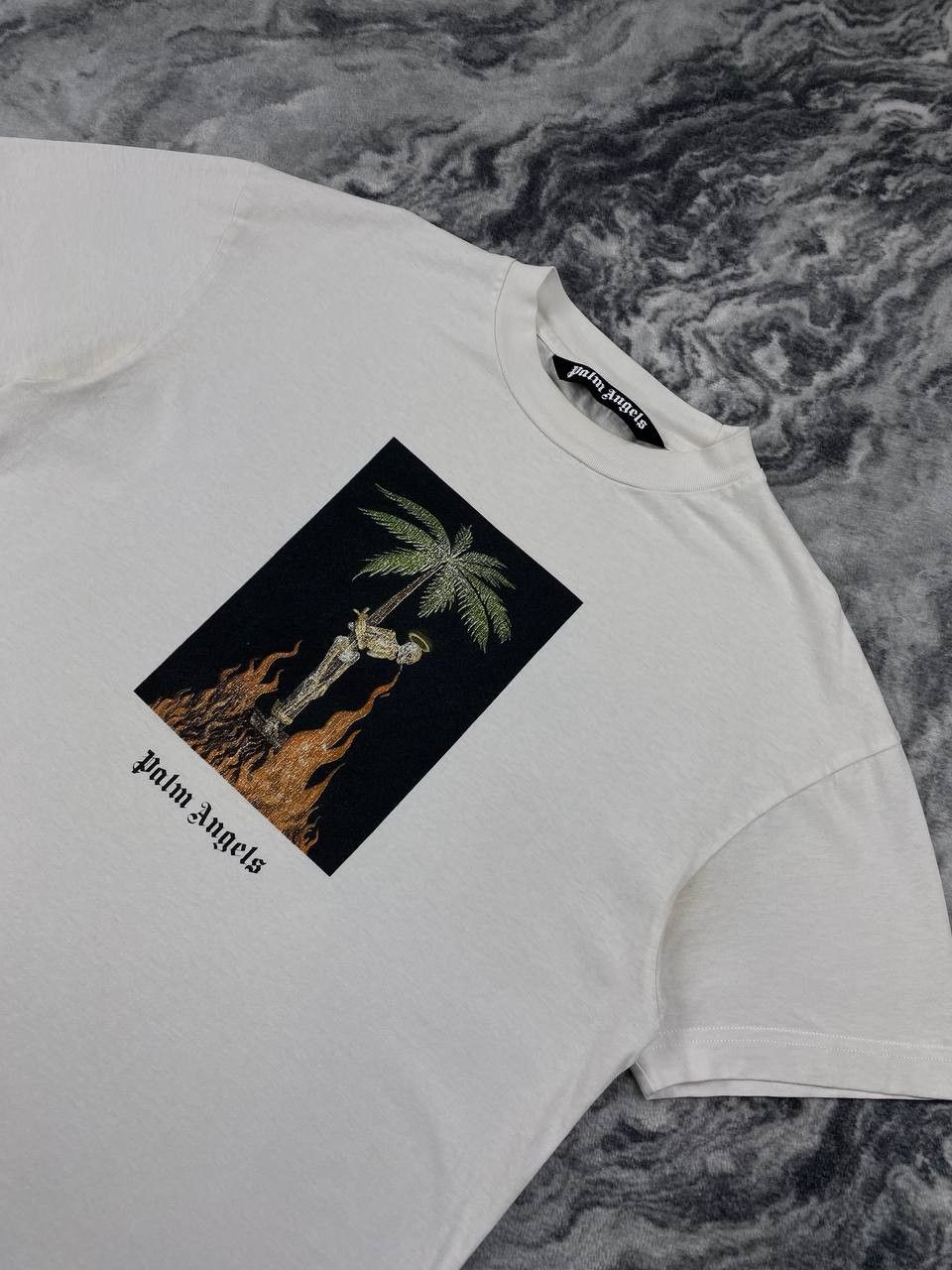 Palm Angels Palm Angels Big Logo Smoking Skeleton T Shirt Men Size M Size US M / EU 48-50 / 2 - 2 Thumbnail