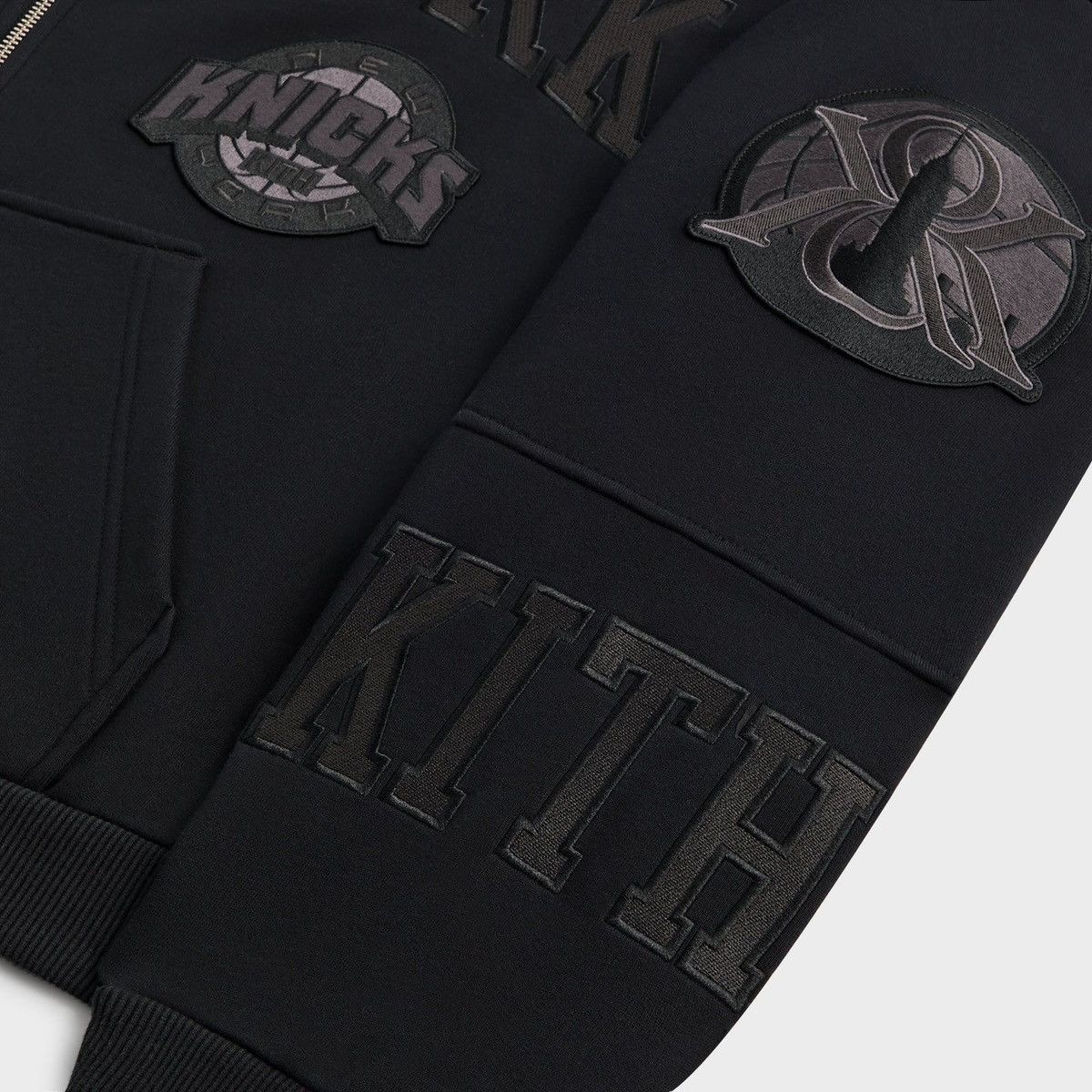 Kith Kith NY Knicks Mash Up Cropped Braxton Vintage black Hoodie Size US L / EU 52-54 / 3 - 8 Thumbnail