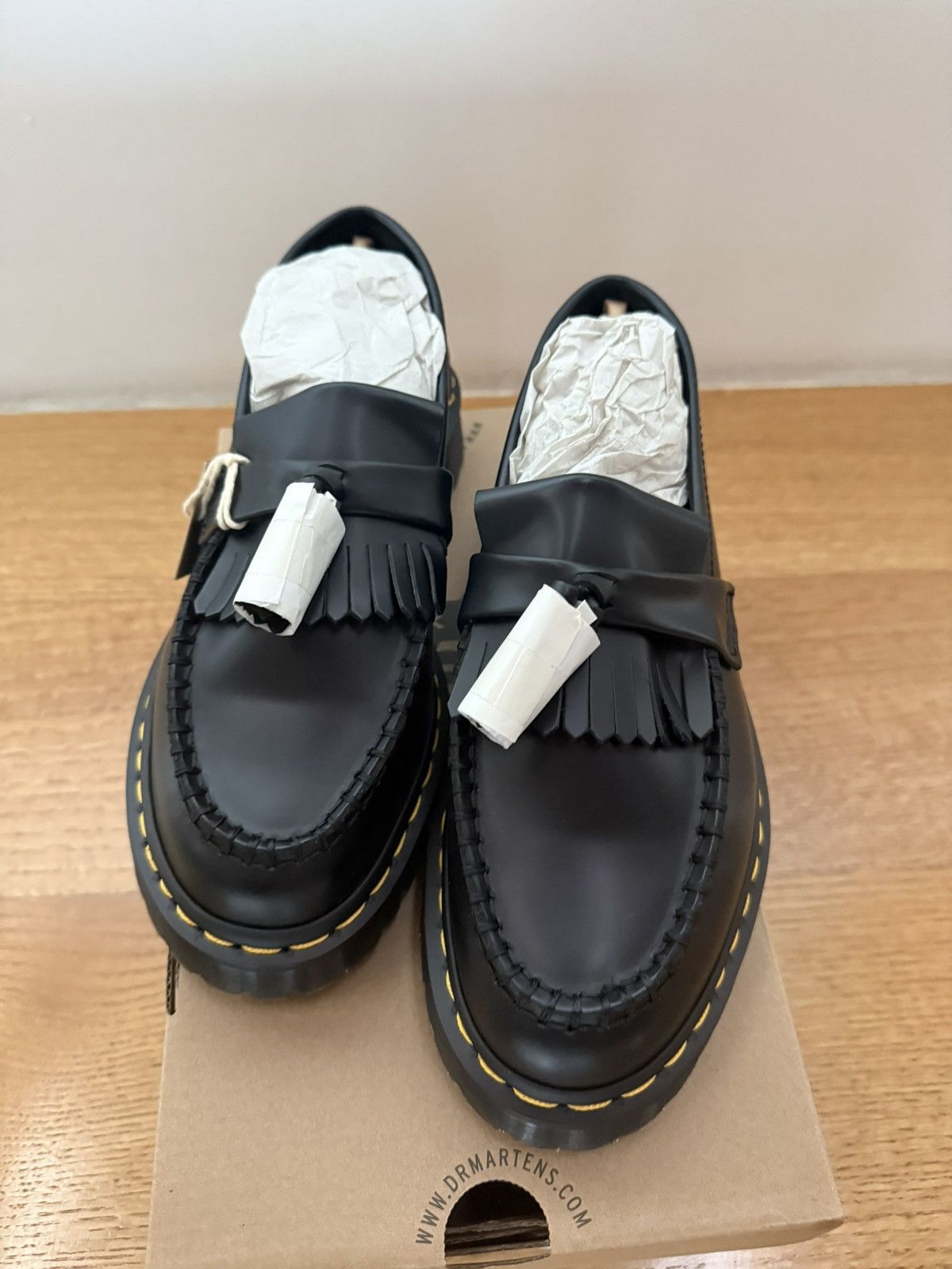 Dr. Martens Adrian Bex Size US 7 / EU 40 - 2 Thumbnail
