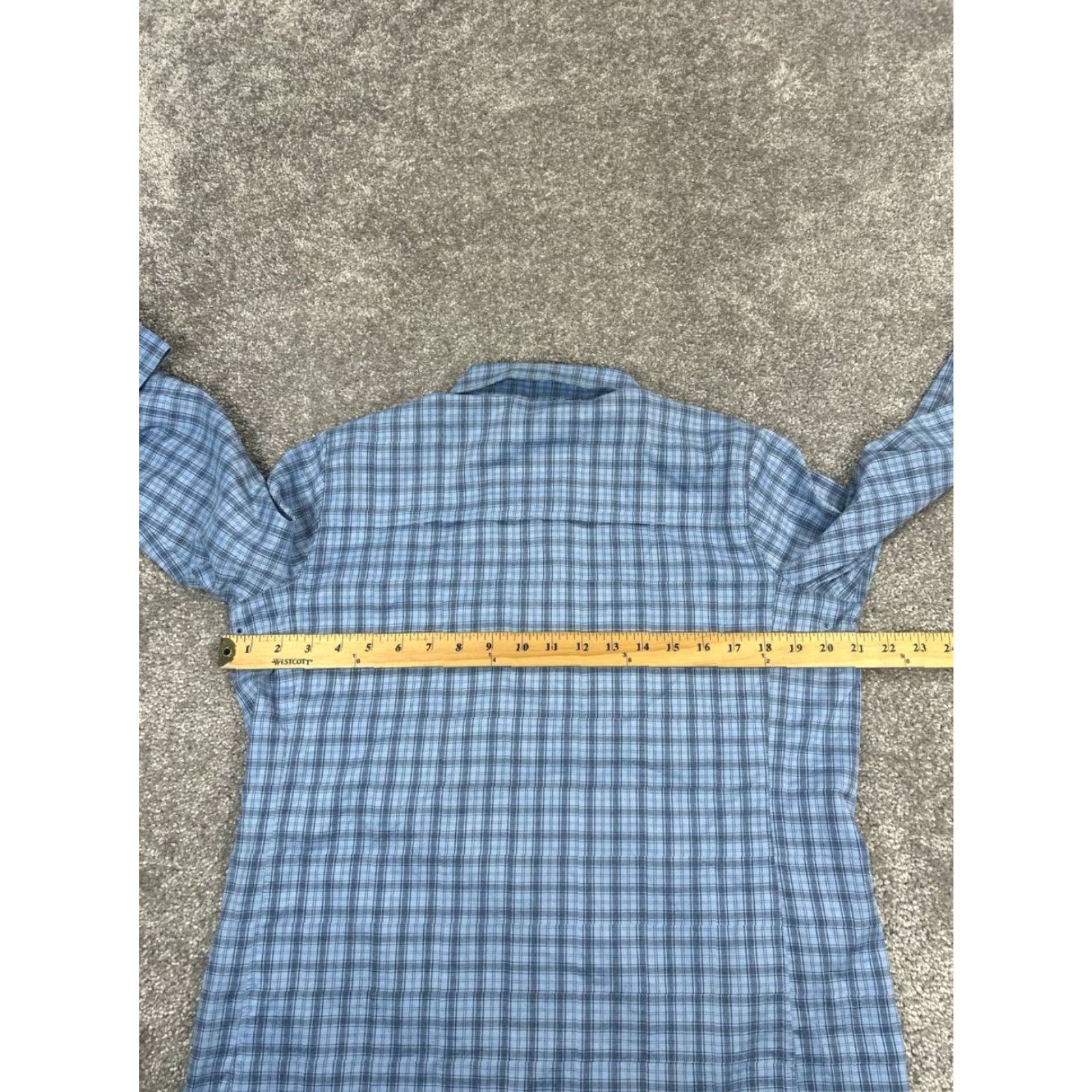 Vintage L.L.Bean Shirt Mens Small Blue Button Up Hiking Quick Dry Casual Plaid Pattern Long Sleeve Button-Up Collared Mens Regular Blue 90s? Size US S / EU 44-46 / 1 - 4 Thumbnail