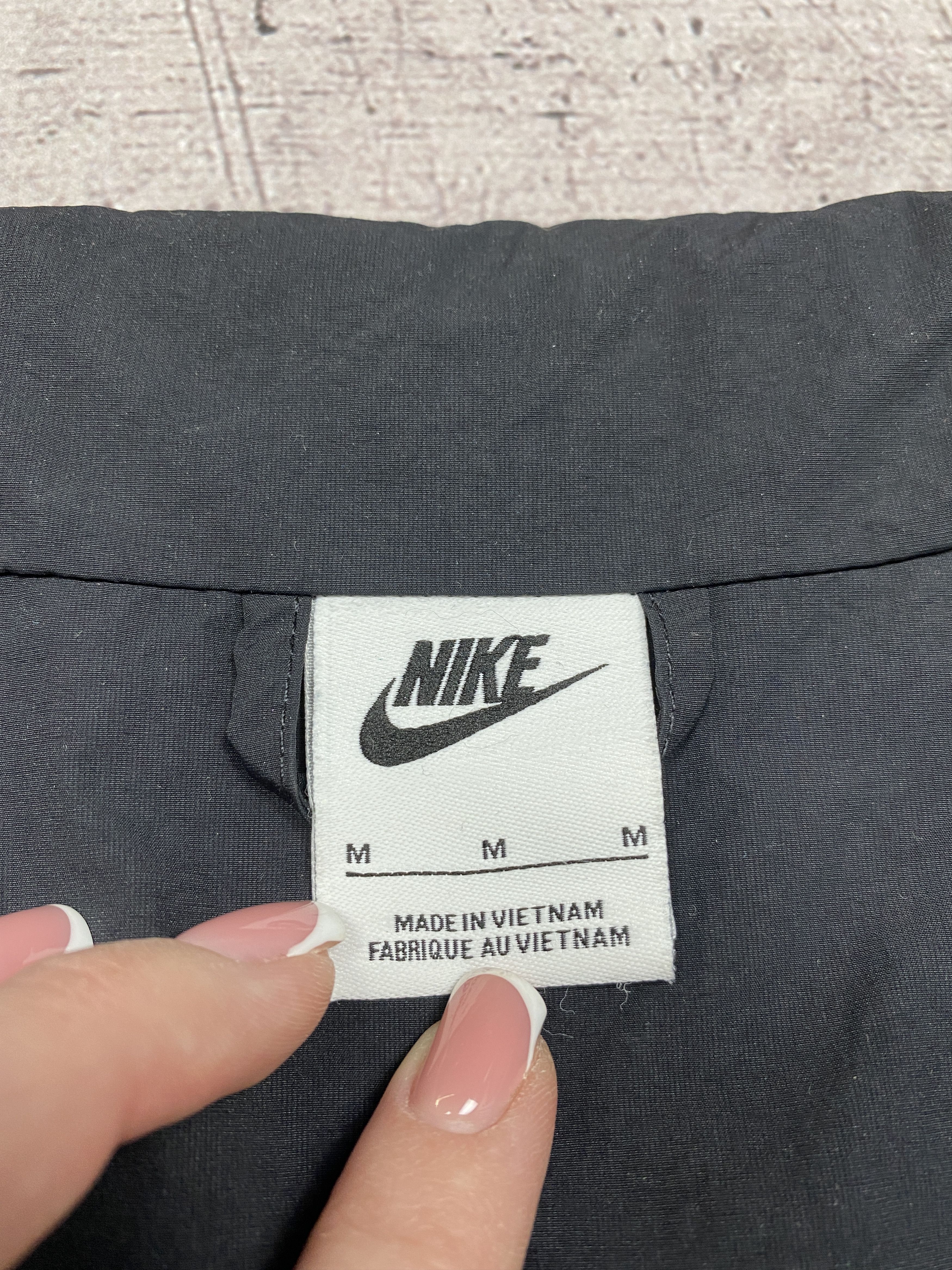 Nike Nike Mens Nylon Jacket Size US M / EU 48-50 / 2 - 4 Thumbnail