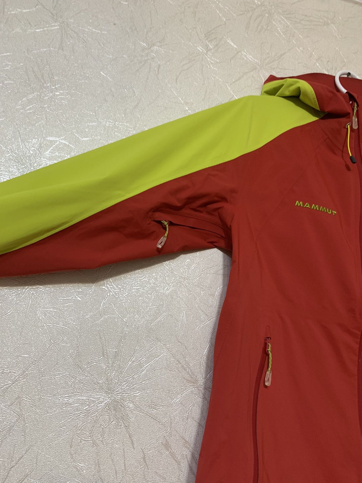 Mammut Mammut Convey Hardshell Dry Tech Premium Hooded Jacket Size US S / EU 44-46 / 1 - 5 Thumbnail