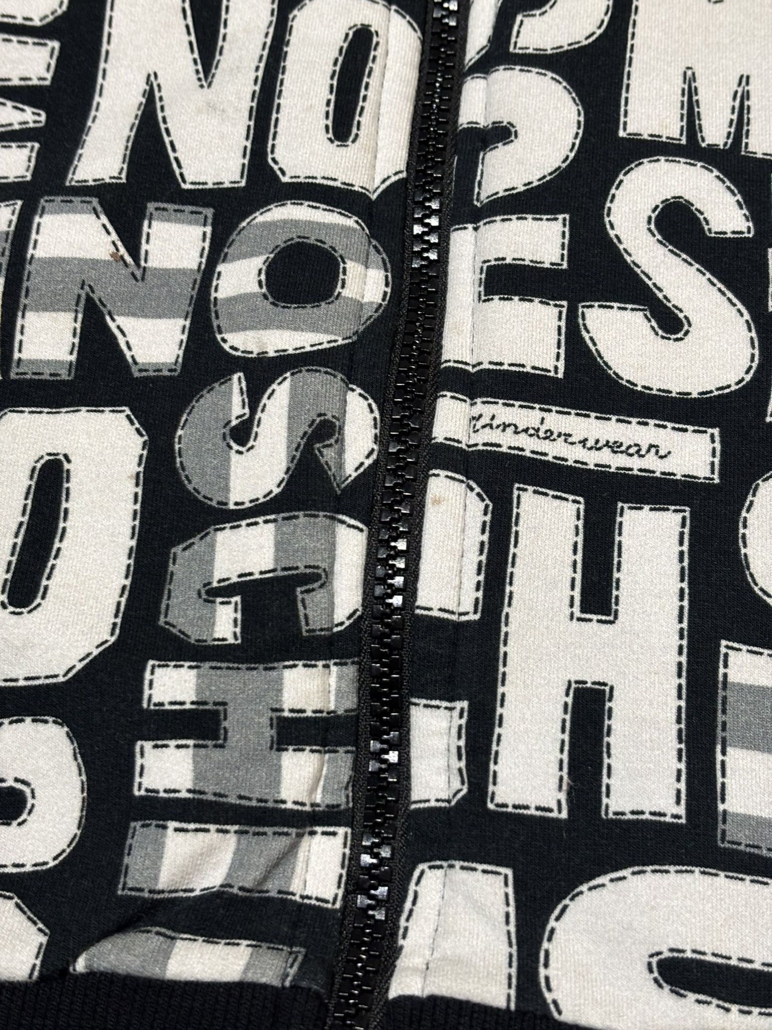 Moschino Moschino Underwear zip sweatshirt size. S Size US S / EU 44-46 / 1 - 9 Thumbnail