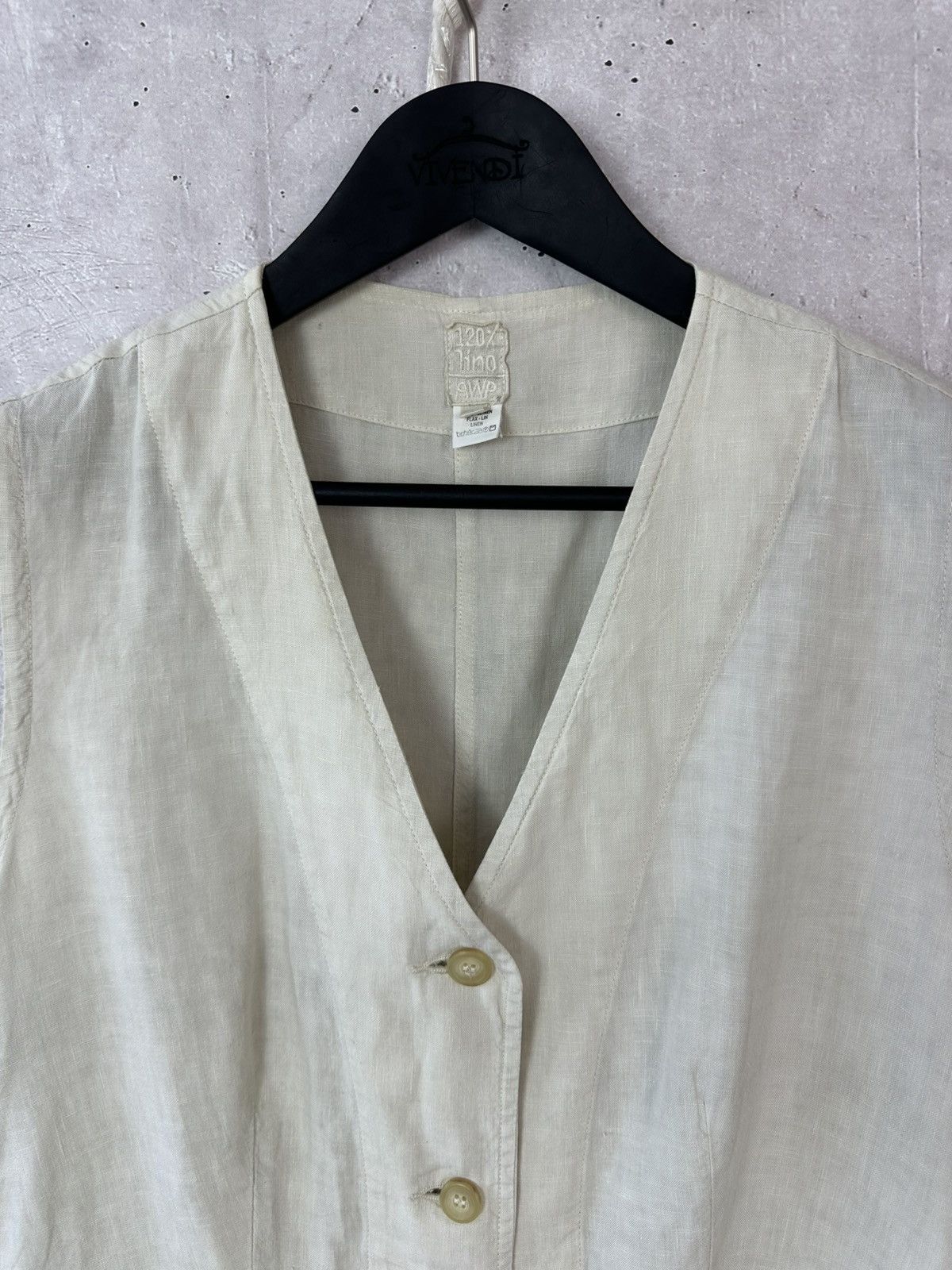 120% Lino 120% Lino Beige Sleevelessc Buttons Women’s Vest Size XL / US 12-14 / IT 48-50 - 3 Thumbnail