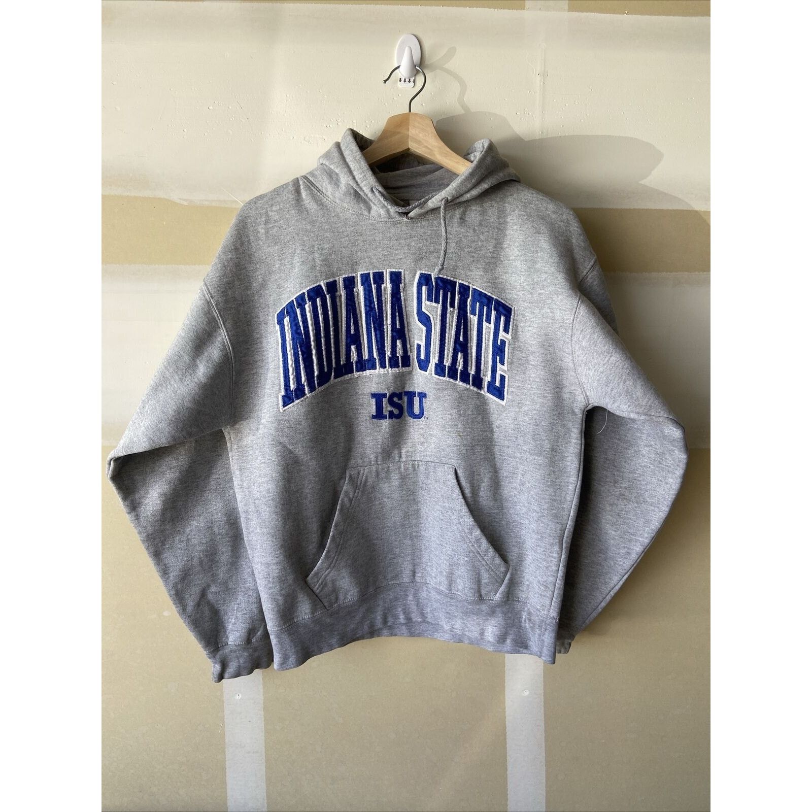 J. America Indiana State ISU Gray Sweatshirt Hoodie Size Small Size US S / EU 44-46 / 1 - 1 Thumbnail