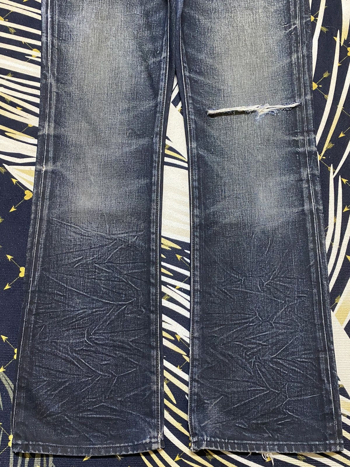 Gap Vintage Gap Denim Whisker Distressed Flare Bootcut Jeans Size US 31 - 5 Thumbnail