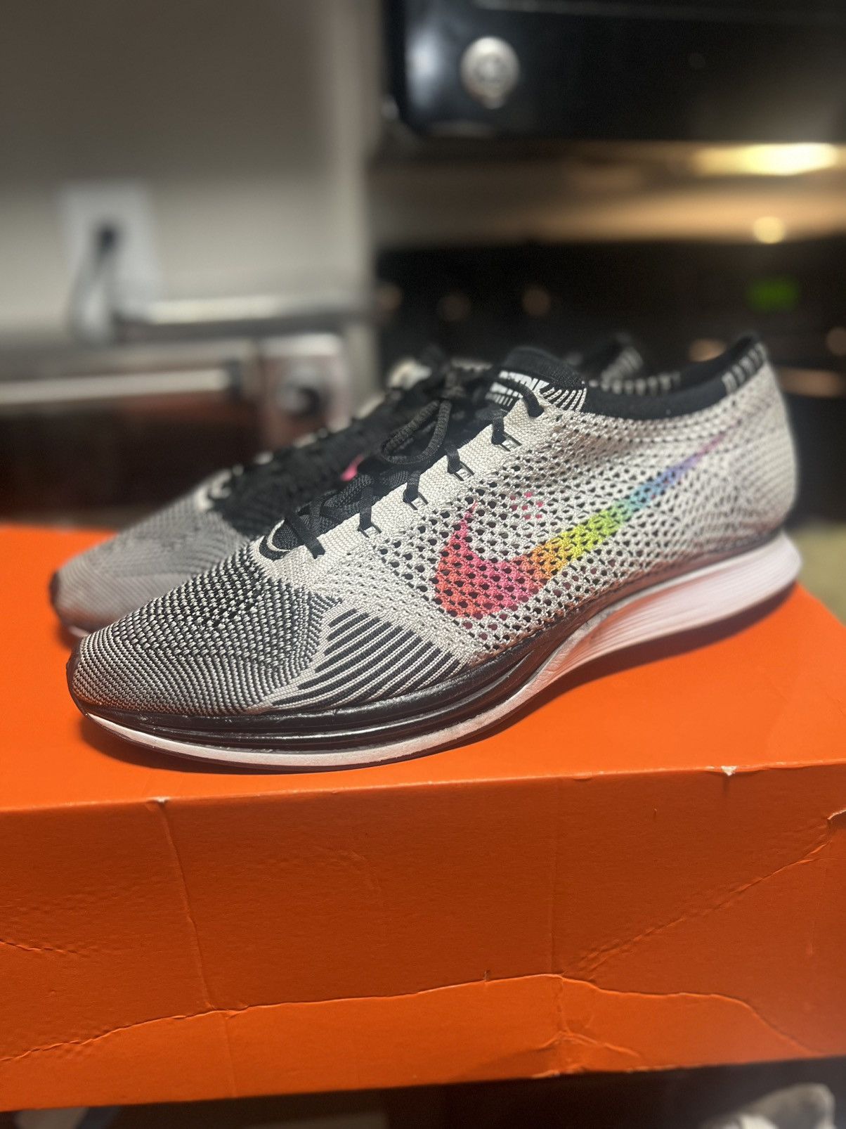 Nike Be true Nike Flyknit Racer Size US 12 / EU 45 - 2 Thumbnail