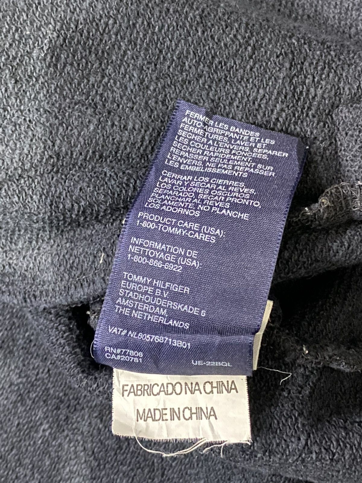 Tommy Hilfiger × Vintage Vintage Tommy Hilfiger New York Size US M / EU 48-50 / 2 - 9 Thumbnail