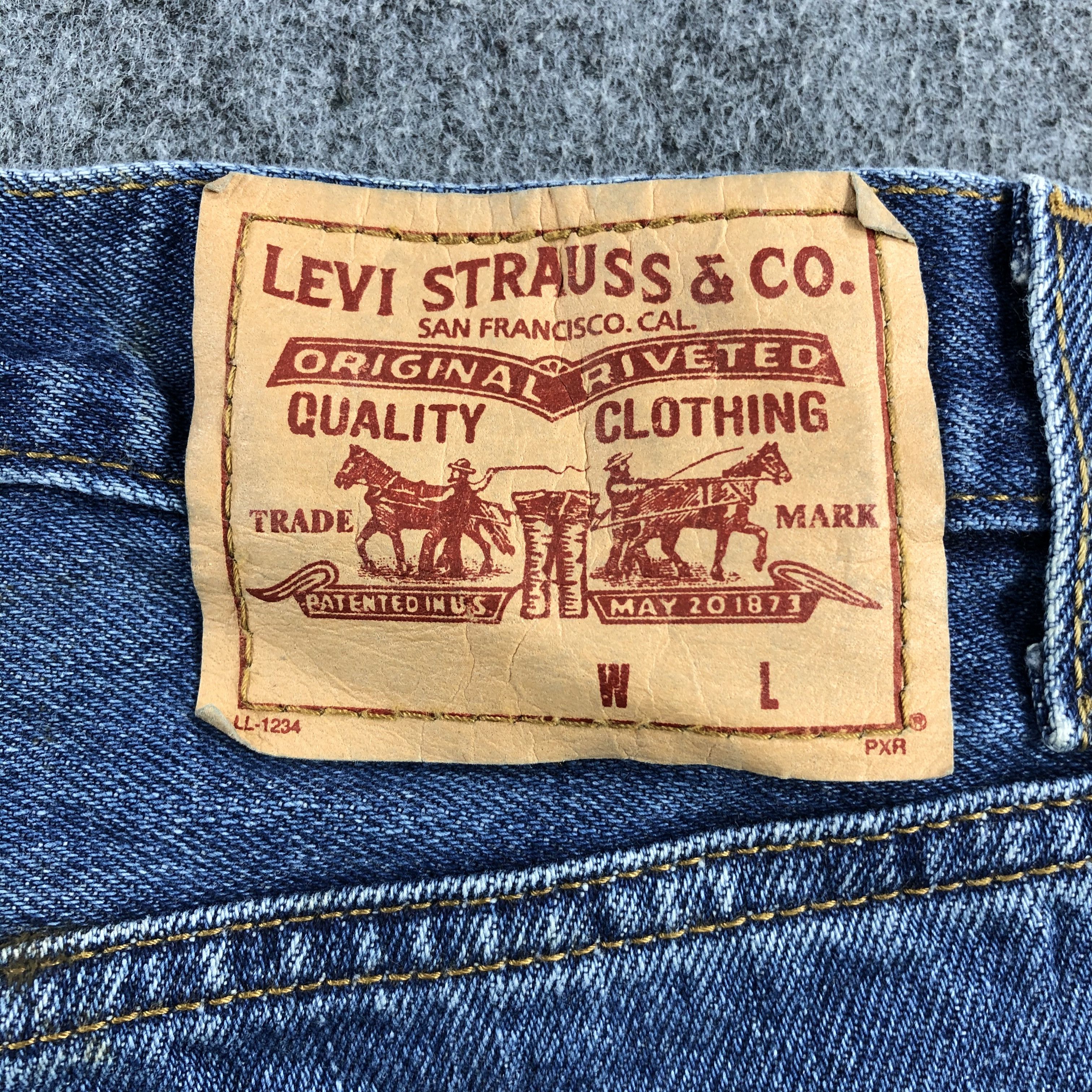 Levi's Vintage Blue Wash Levis Jeans-J2063 Size US 34 / EU 50 - 5 Thumbnail