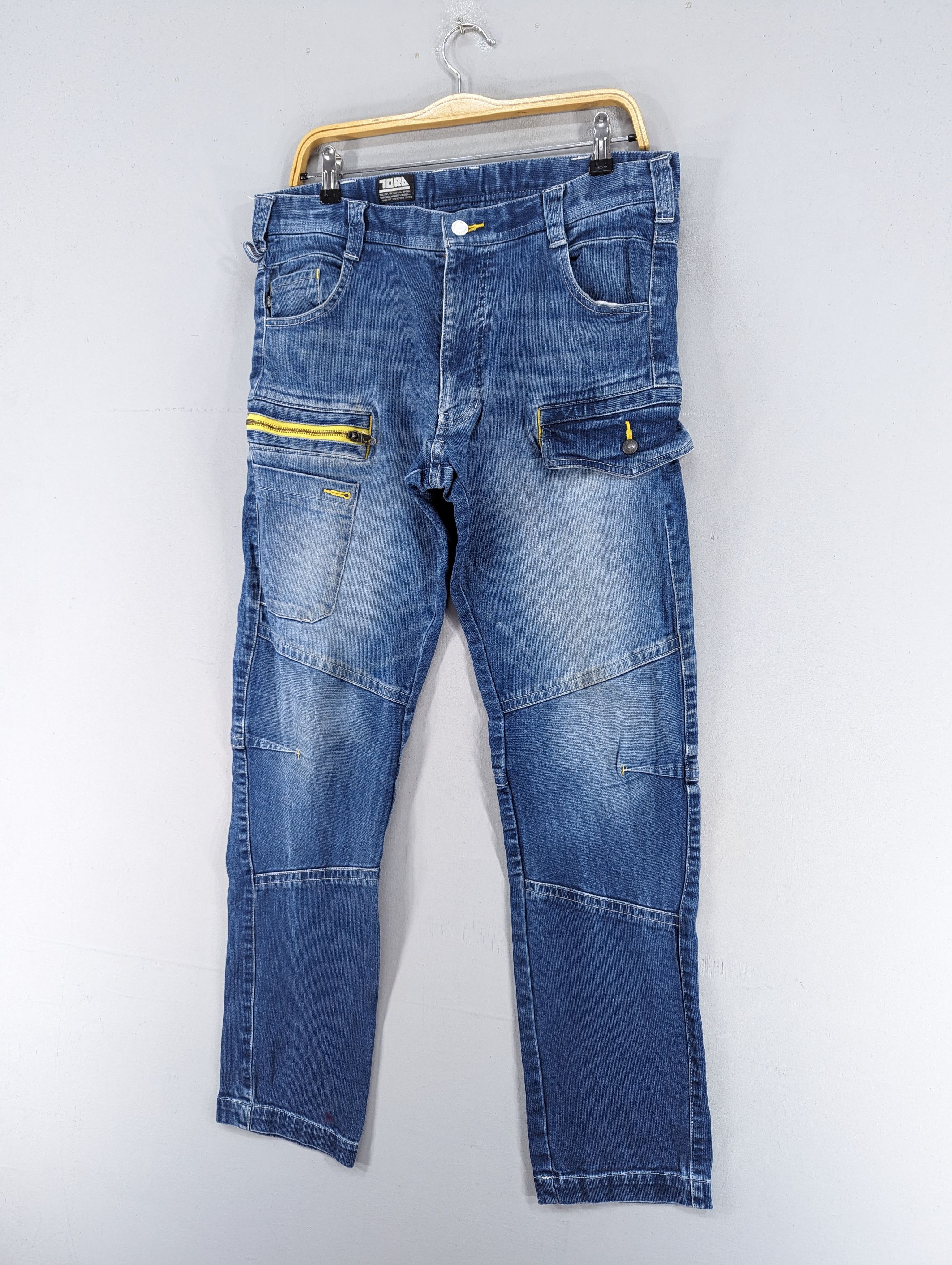 Japanese Brand Tora Toraichi Multipocket Cargo Style Jeans Size US 34 / EU 50 - 2 Thumbnail