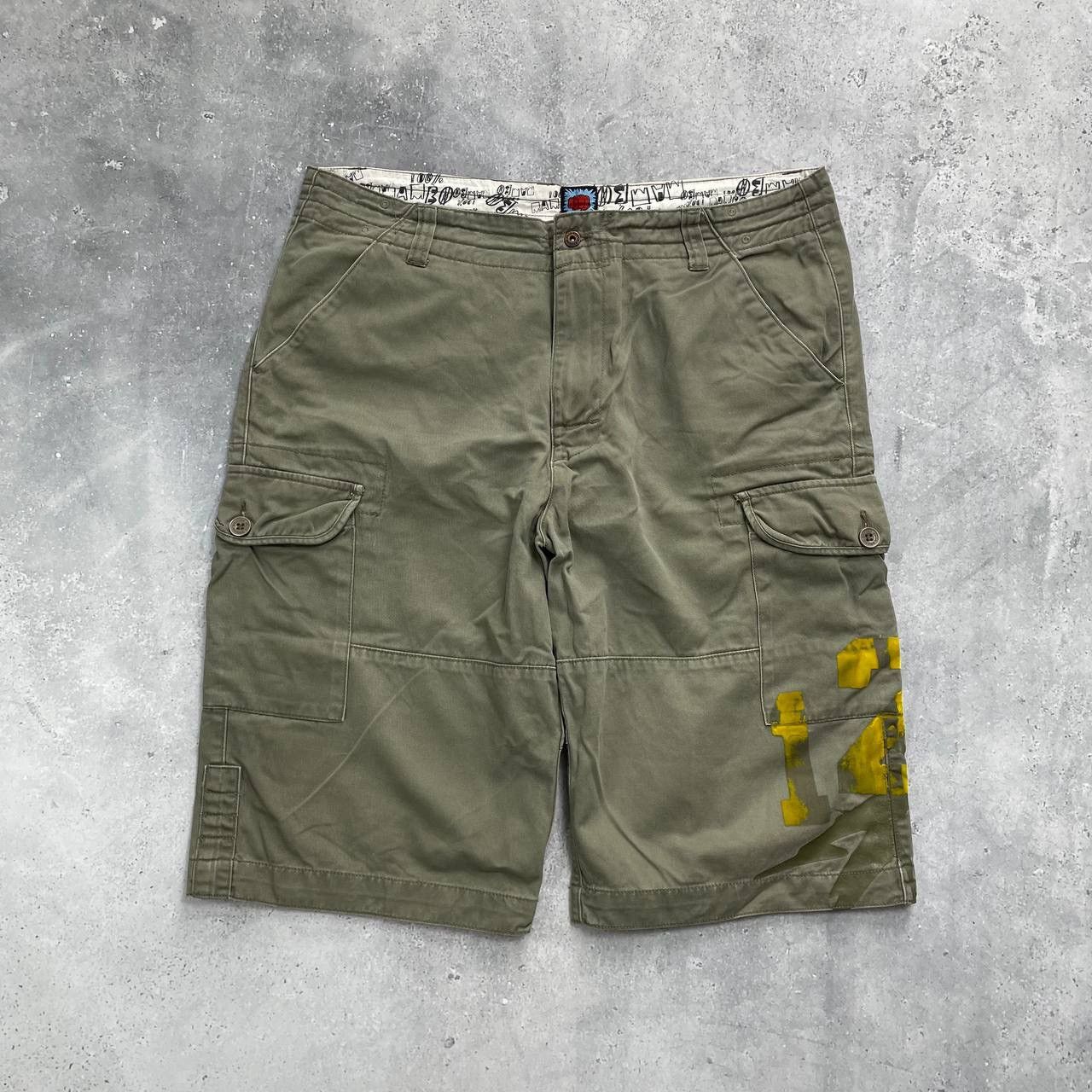 Mambo × Vintage Vintage Mambo Cargo Shorts Faded Olive Green Size 36 Size US 36 / EU 52 - 1 Thumbnail