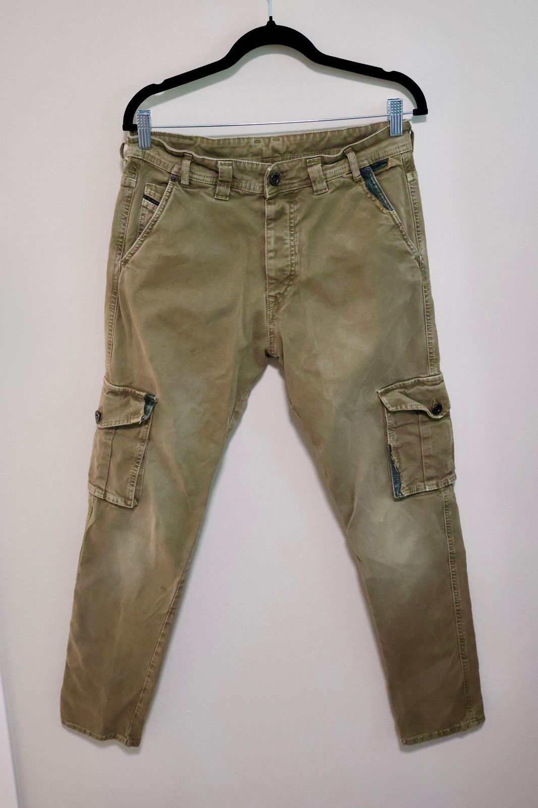 Diesel Black Gold Diesel Black Gold Cargo Pants / Army Green / Size 30 Size US 30 / EU 46 - 1 Thumbnail