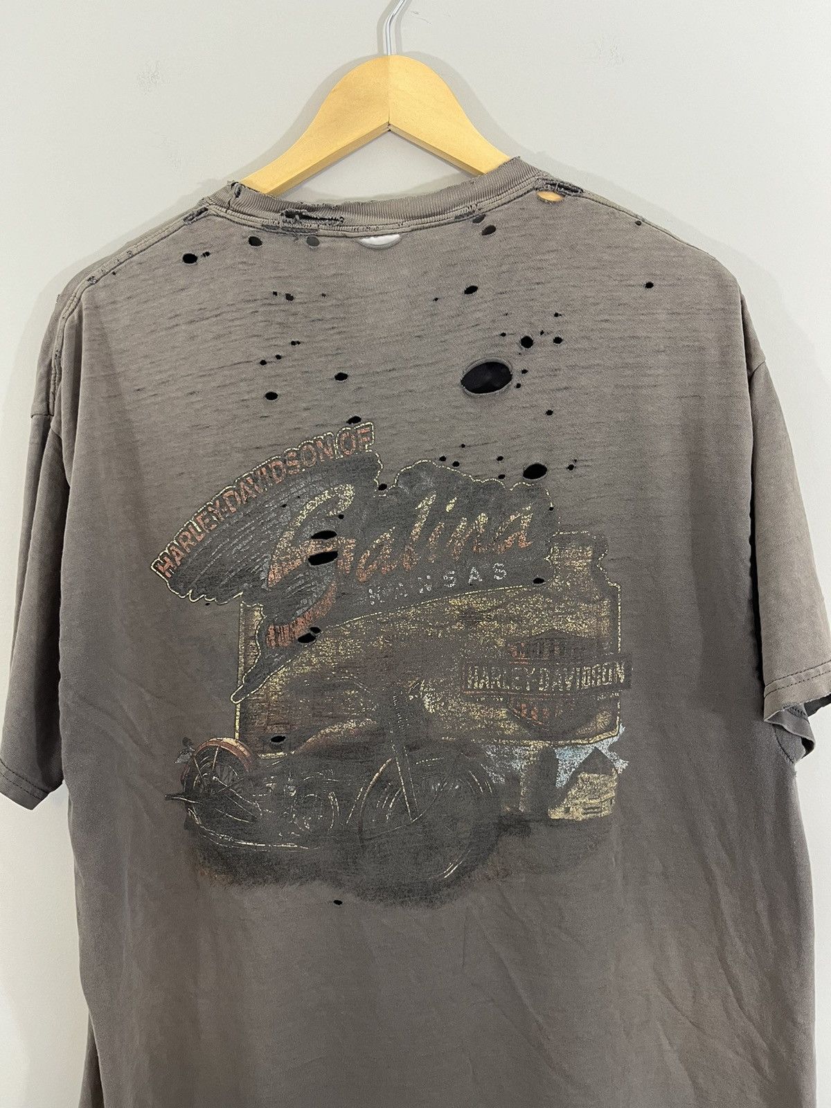 Harley Davidson Thrashed Sun Faded Distressed Y2K KANSAS Tee Size US XL / EU 56 / 4 - 1 Thumbnail
