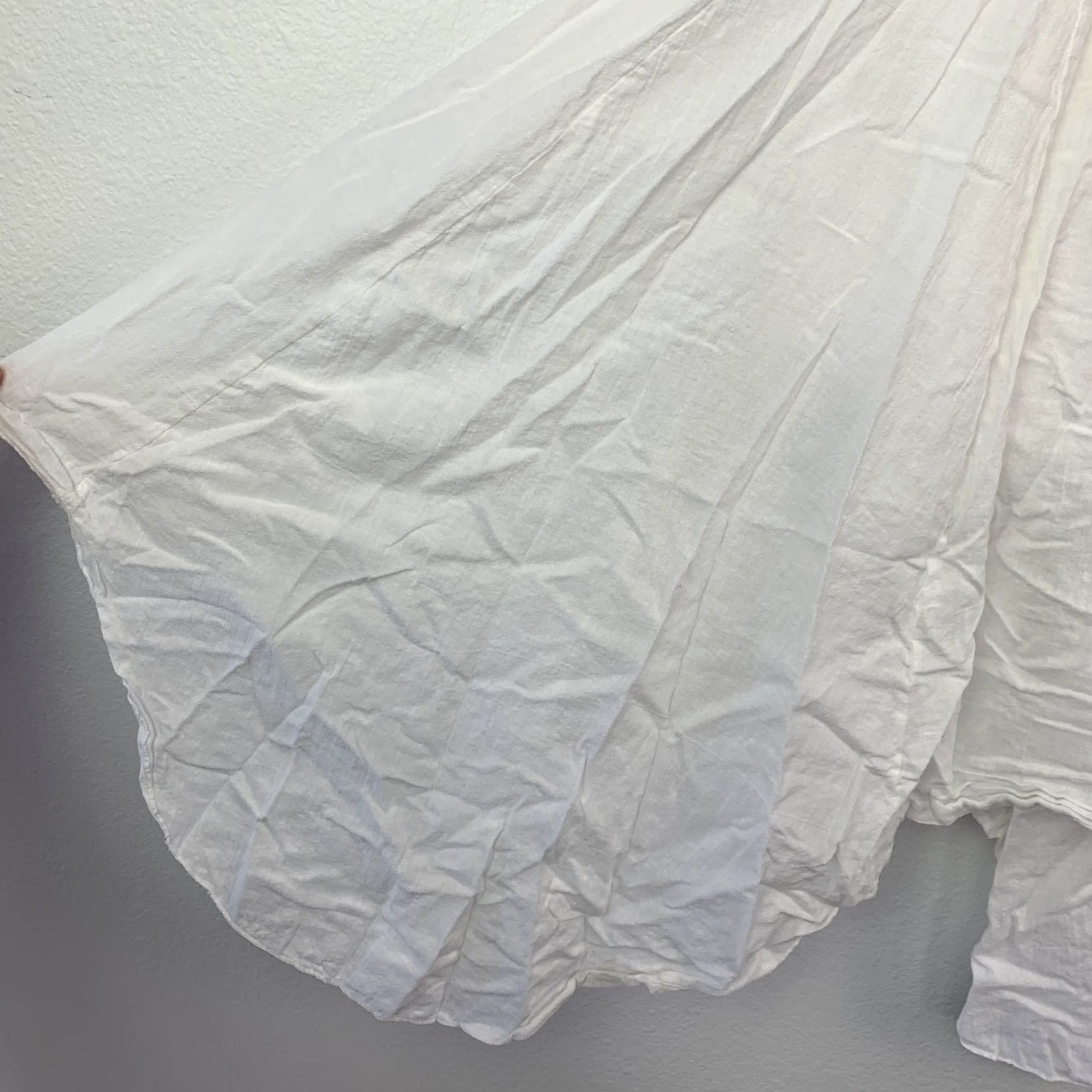 Vintage VINTAGE Blanc du Nil White Cotton Shirred Smocked Elastic Waist High-Low Skirt Women's XL Size 40" / US 18 - 2 Thumbnail
