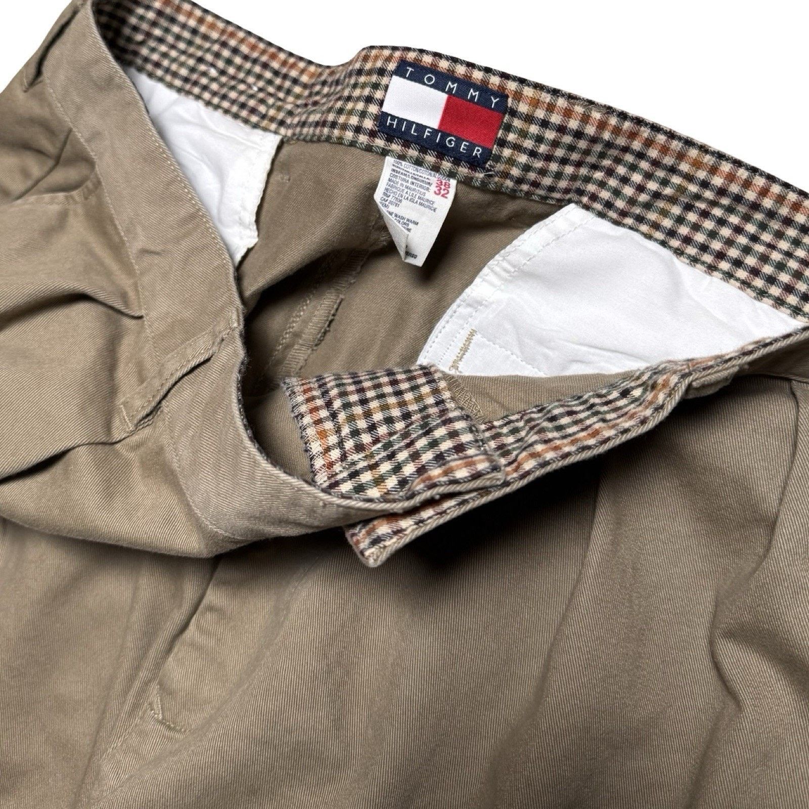 Tommy Hilfiger Vintage Men’s Tommy Hilfiger Dress Pants 38X32 Brown Pleated Size US 38 / EU 54 - 2 Thumbnail