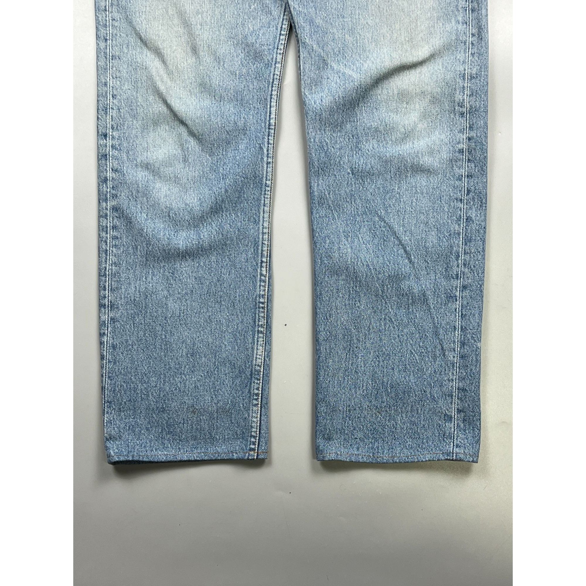 Levi's Levi’s 501 Made in USA Light Wash Denim Jeans Pants (Y0895) Size US 32 / EU 48 - 2 Thumbnail