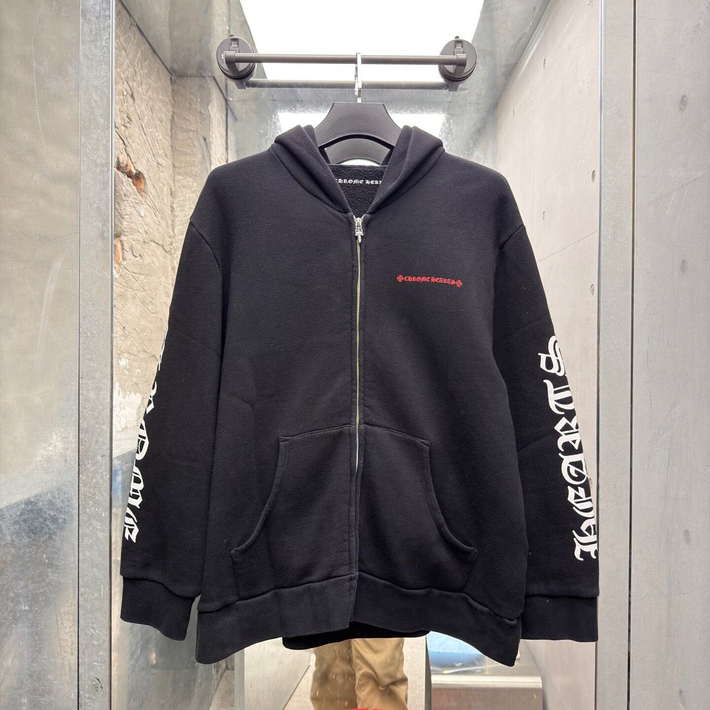 Chrome Hearts Chrome Hearts Graphic Black Hoodie XL Men Size US XL / EU 56 / 4 - 1 Thumbnail