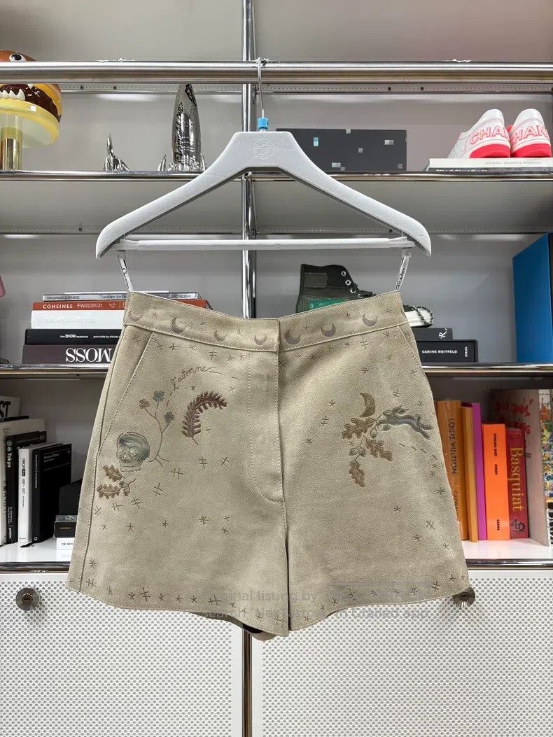 Dior Dior Khaki suede colour chart shorts Size 24" / US 00 / IT 34 - 1 Thumbnail