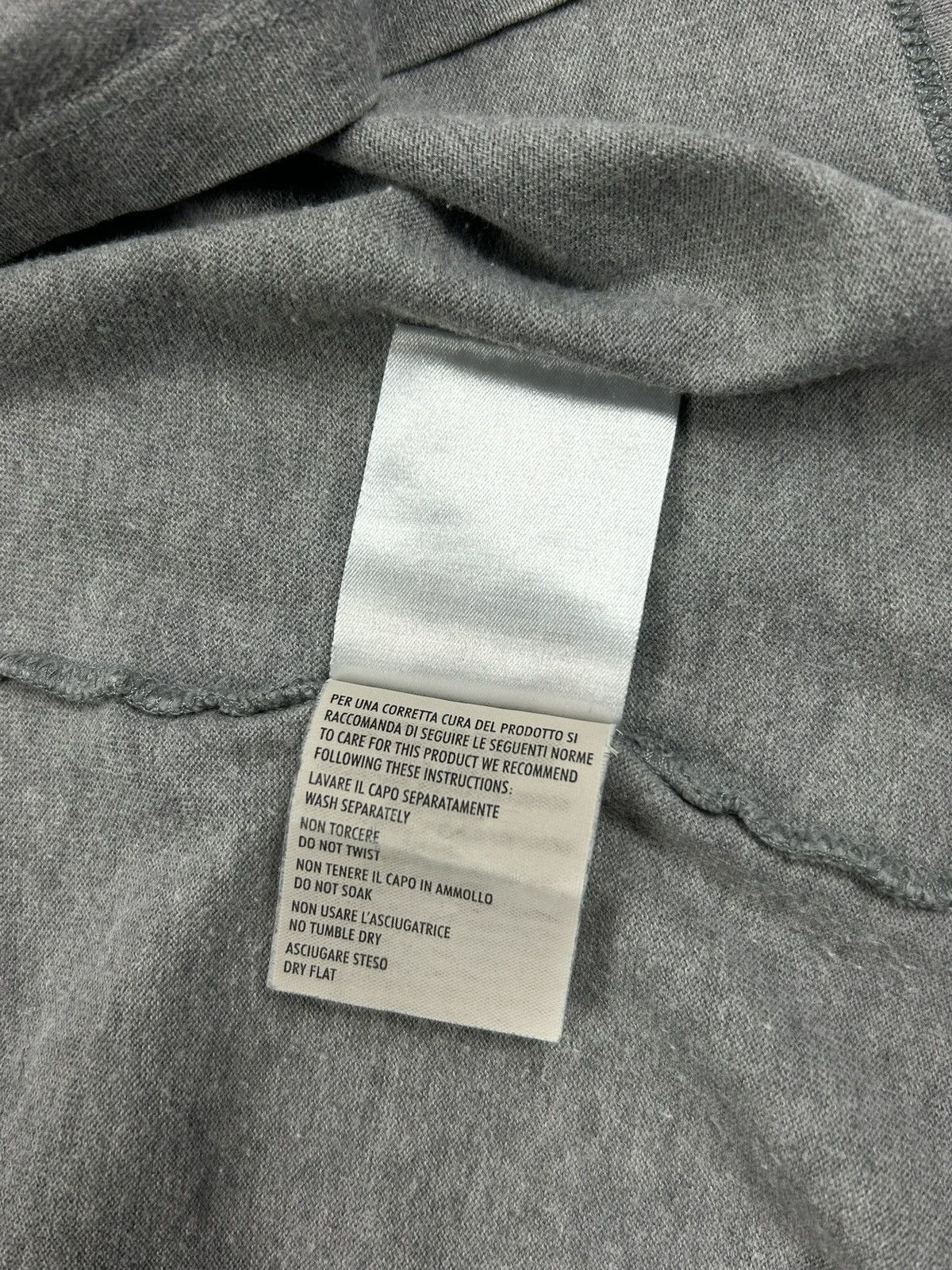 Gucci Vintage Gucci Grey Polo Shirt Women's Red Green Stripe L Size L / US 10 / IT 46 - 12 Thumbnail