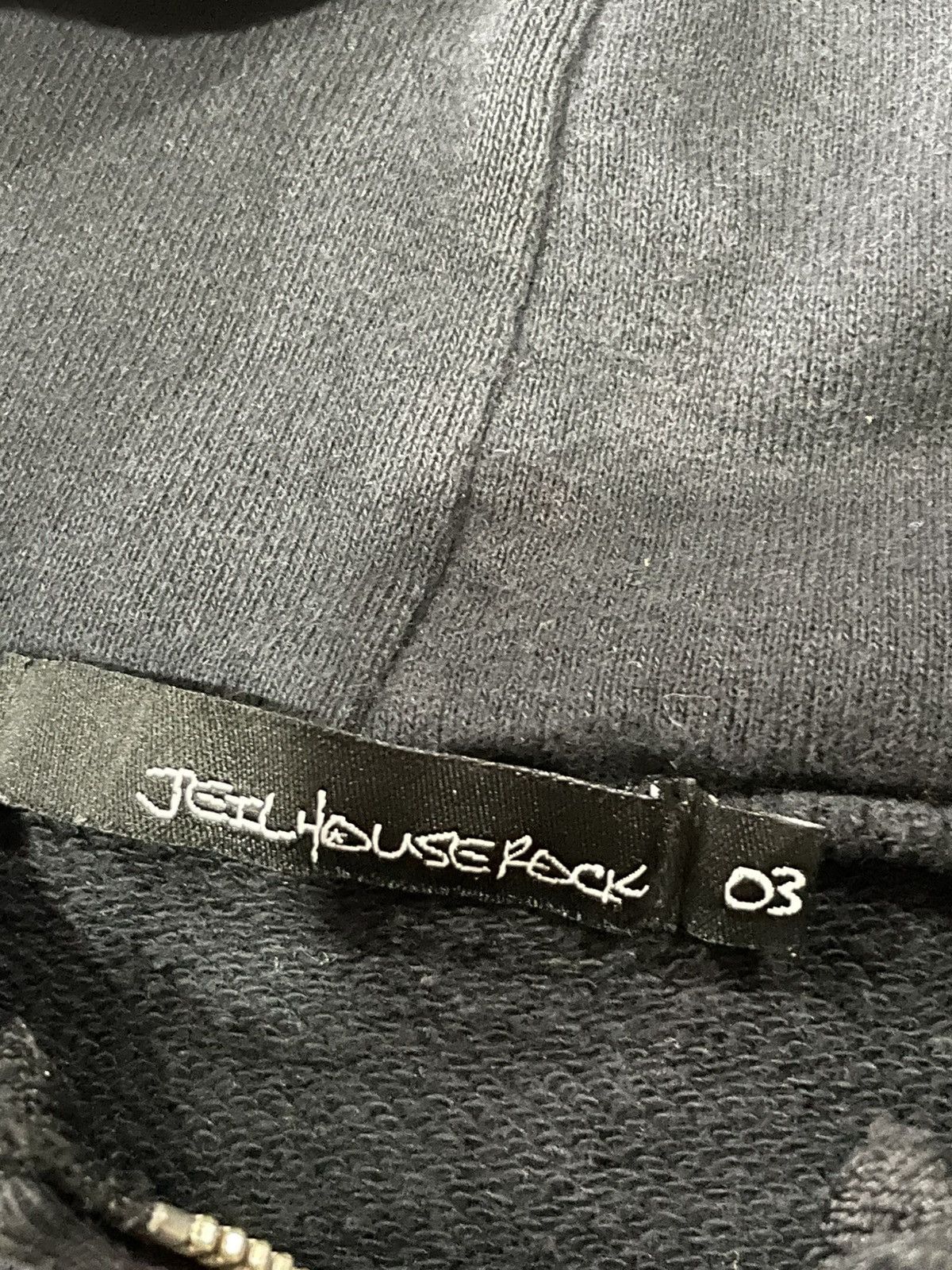 Japanese Brand Jeil House Rock Distressed Hoodie Size US L / EU 52-54 / 3 - 4 Thumbnail