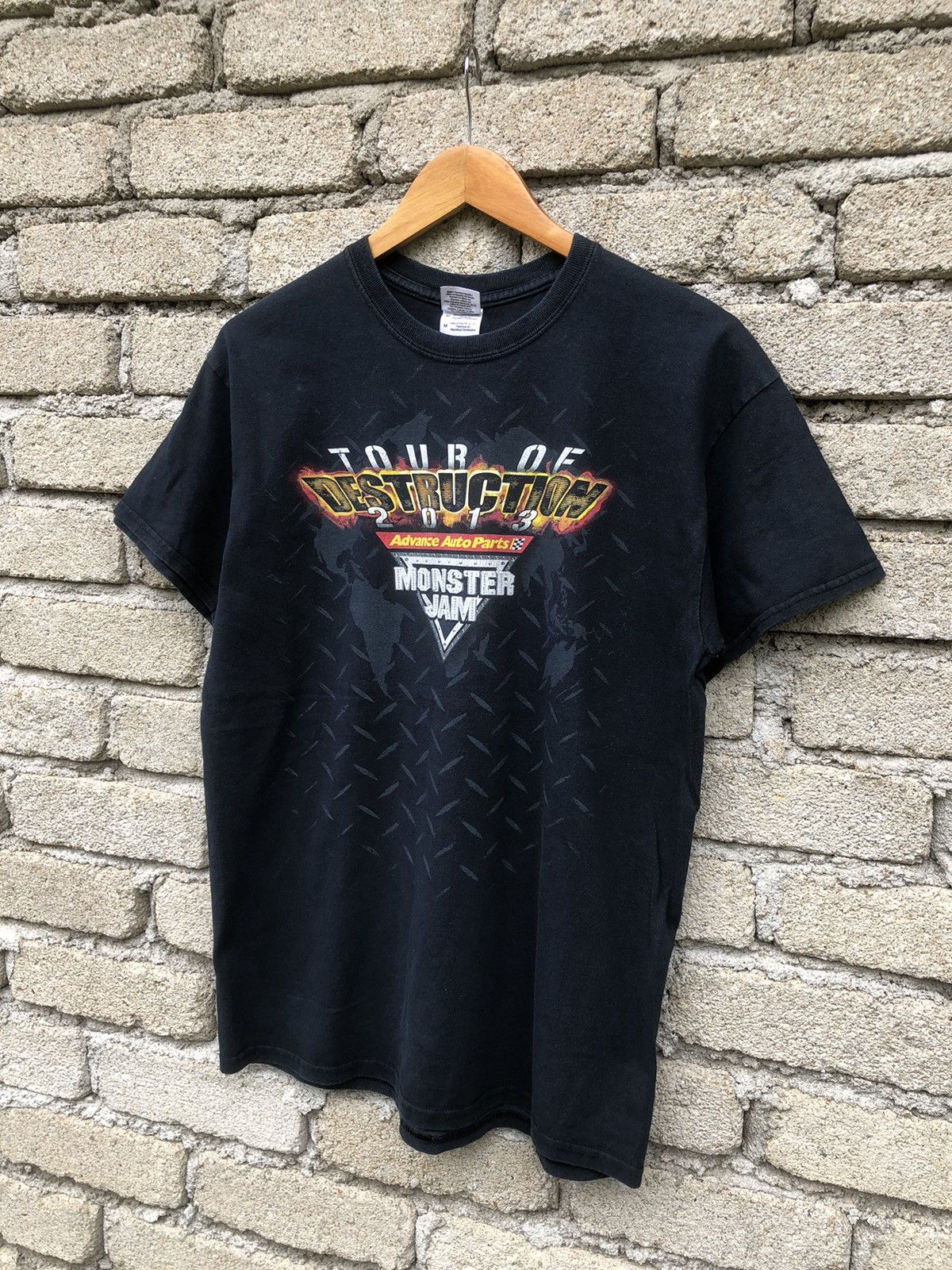 NASCAR × Vintage Vintage Y2K Tour Of Distruction Monster Jam Tshirt Size US M / EU 48-50 / 2 - 16 Thumbnail