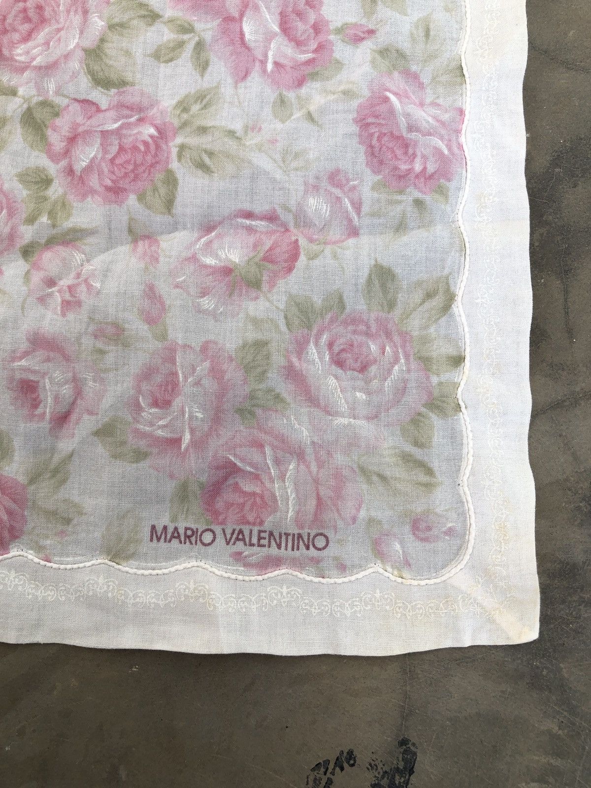 Mario Valentino Vintage Mario Valentino Handkerchief Neckerchief Bandana Size ONE SIZE - 4 Thumbnail