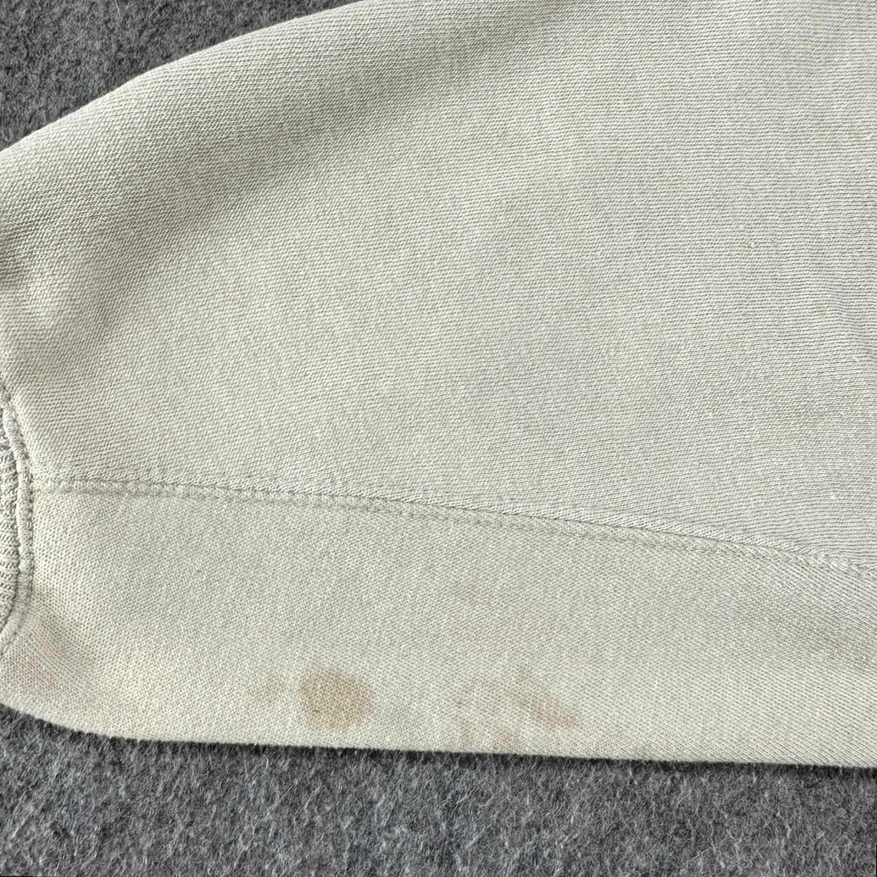 Vintage VINTAGE Danaggers Sweatshirt Mens L Beige 90s Pullover Crew Neck Fleece Cotton Long Sleeve Hunting Size US L / EU 52-54 / 3 - 4 Thumbnail