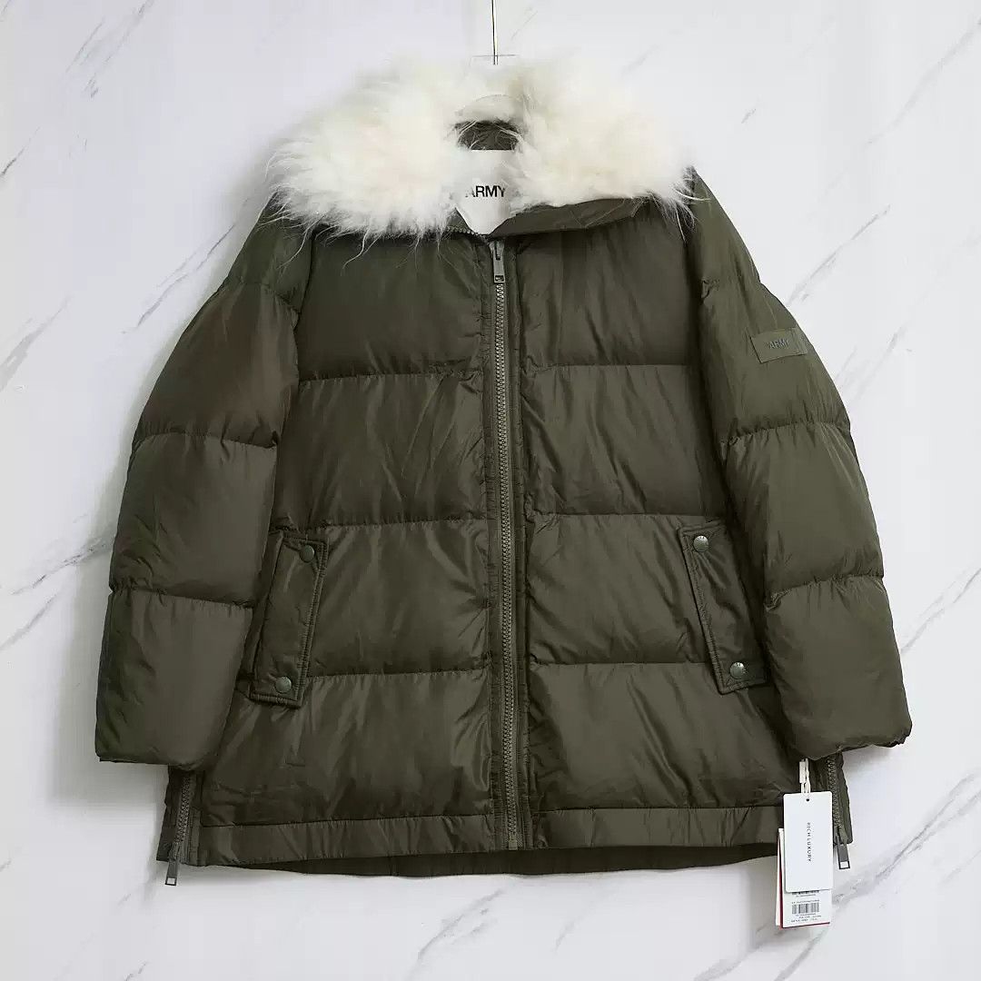 Yves Salomon Yves Salomon Women's Fur Collar Puffer Size M / US 6-8 / IT 42-44 - 1 Thumbnail